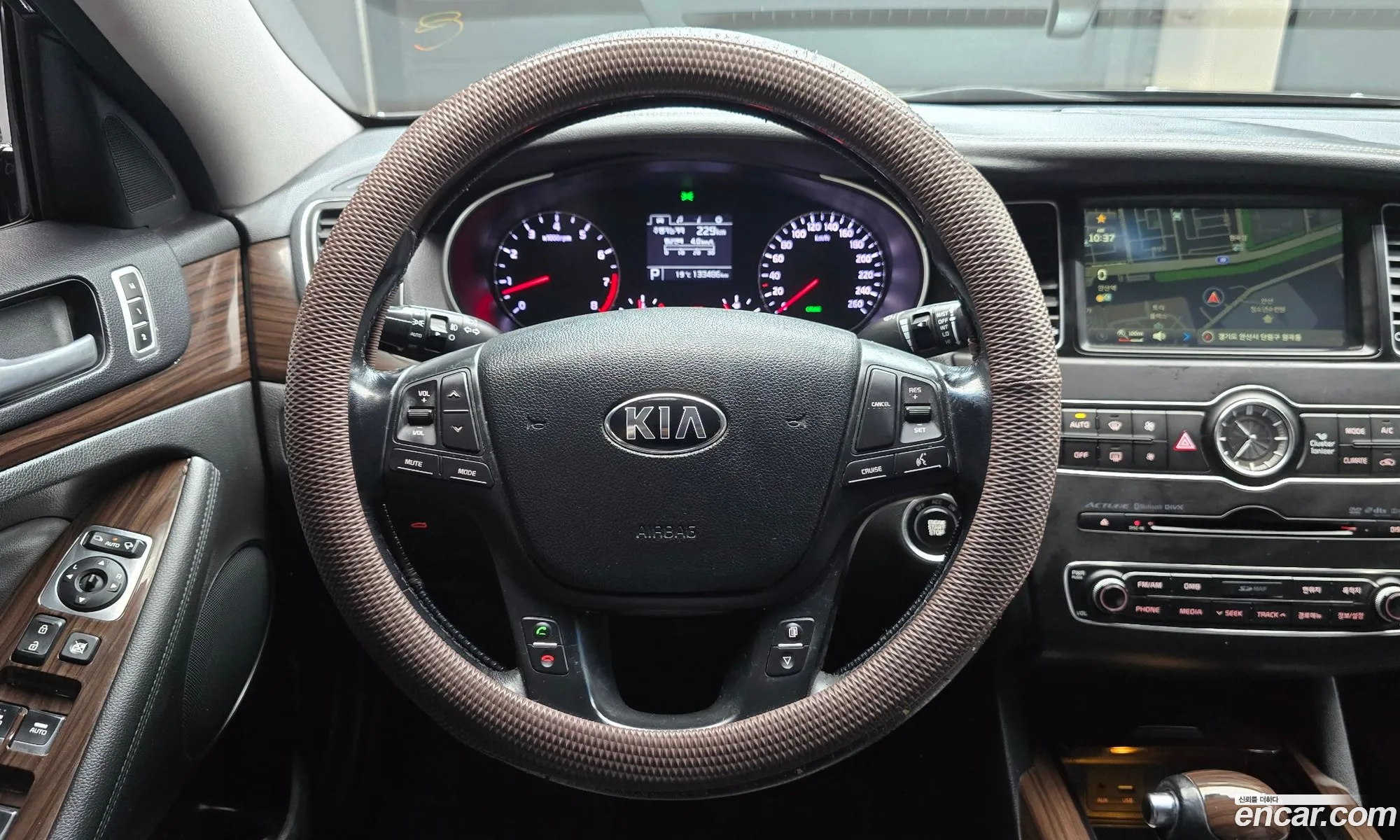Kia K7 2015 KNALM416BFA206274 — 29