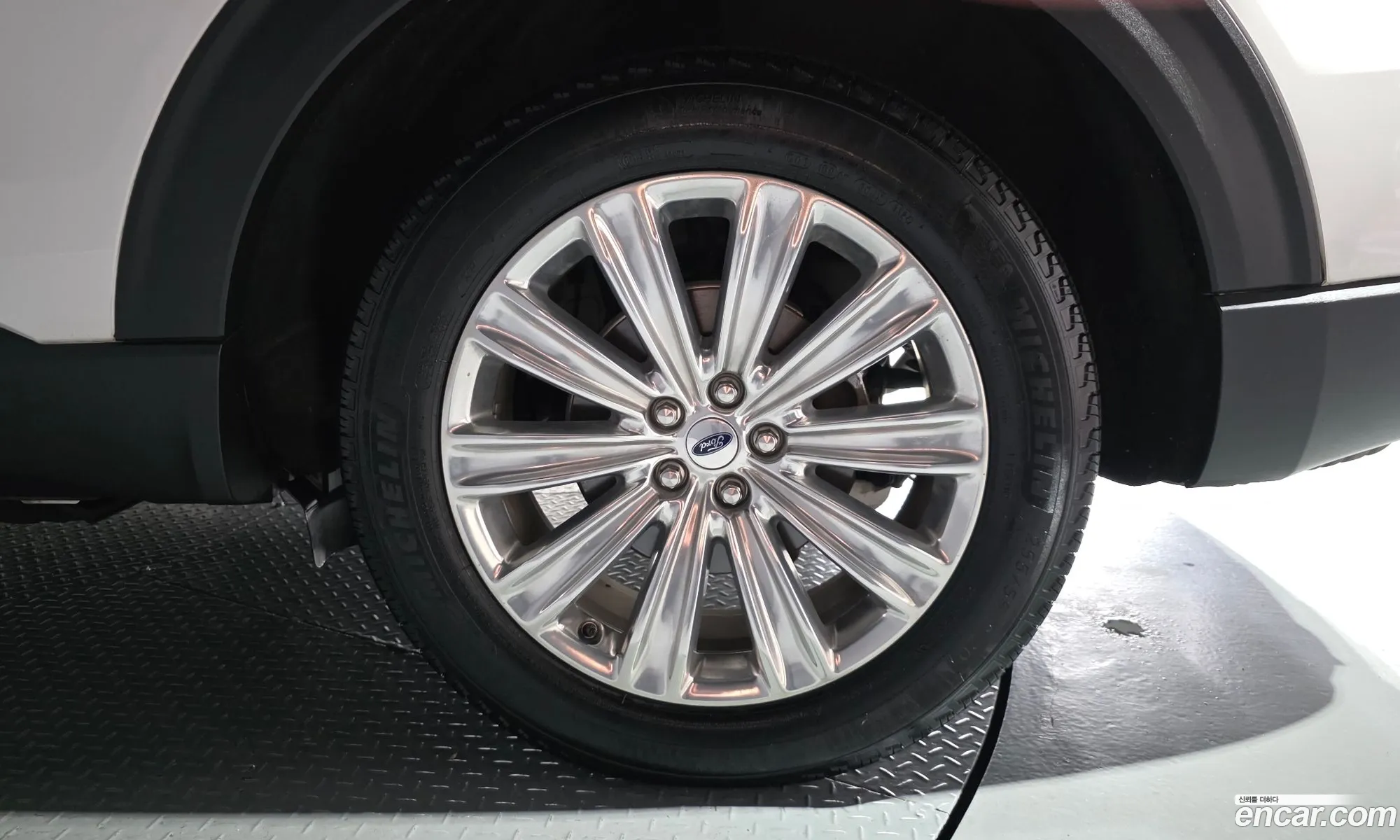 Ford Explorer 6th Gen 2022 1FMSK8FH5NGB80486 — 21