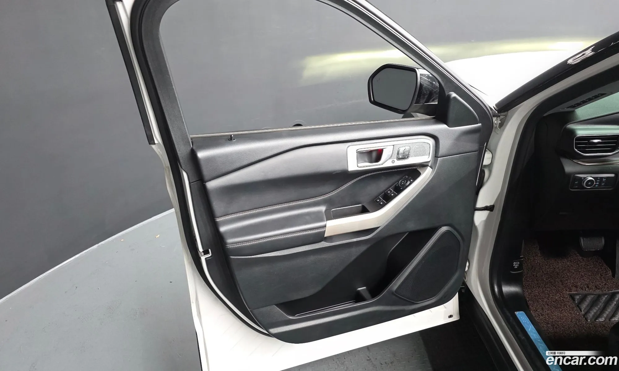 Ford Explorer 6th Gen 2022 1FMSK8FH5NGB80486 — 34