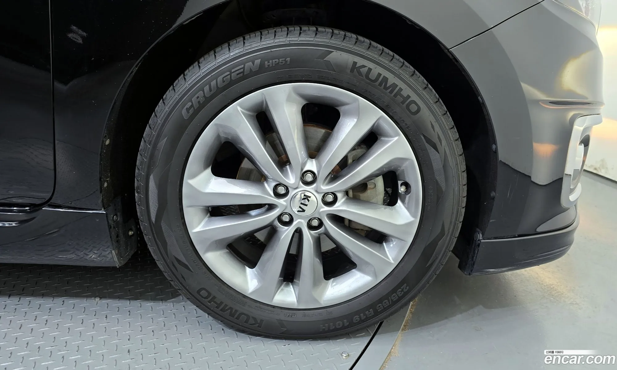 Kia Carnival 2018 KNAME81ABJS443674 — 15