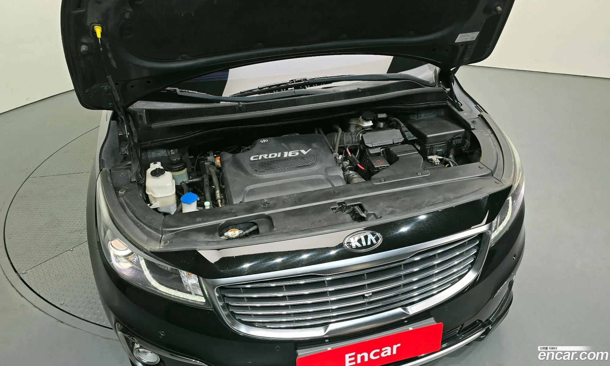Kia Carnival 2018 KNAME81ABJS443674 — 4