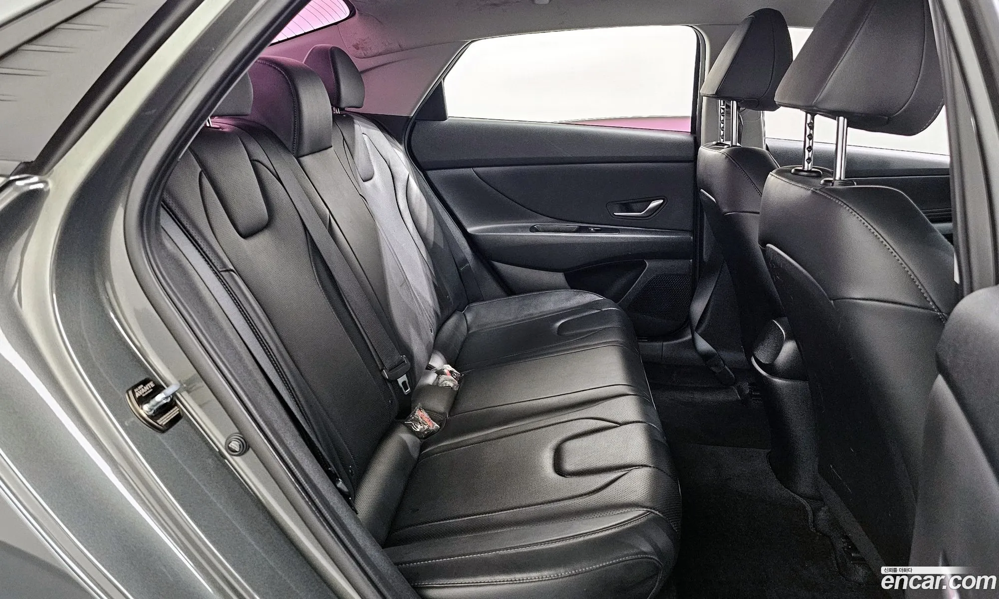 Hyundai Elantra 2021 — 18