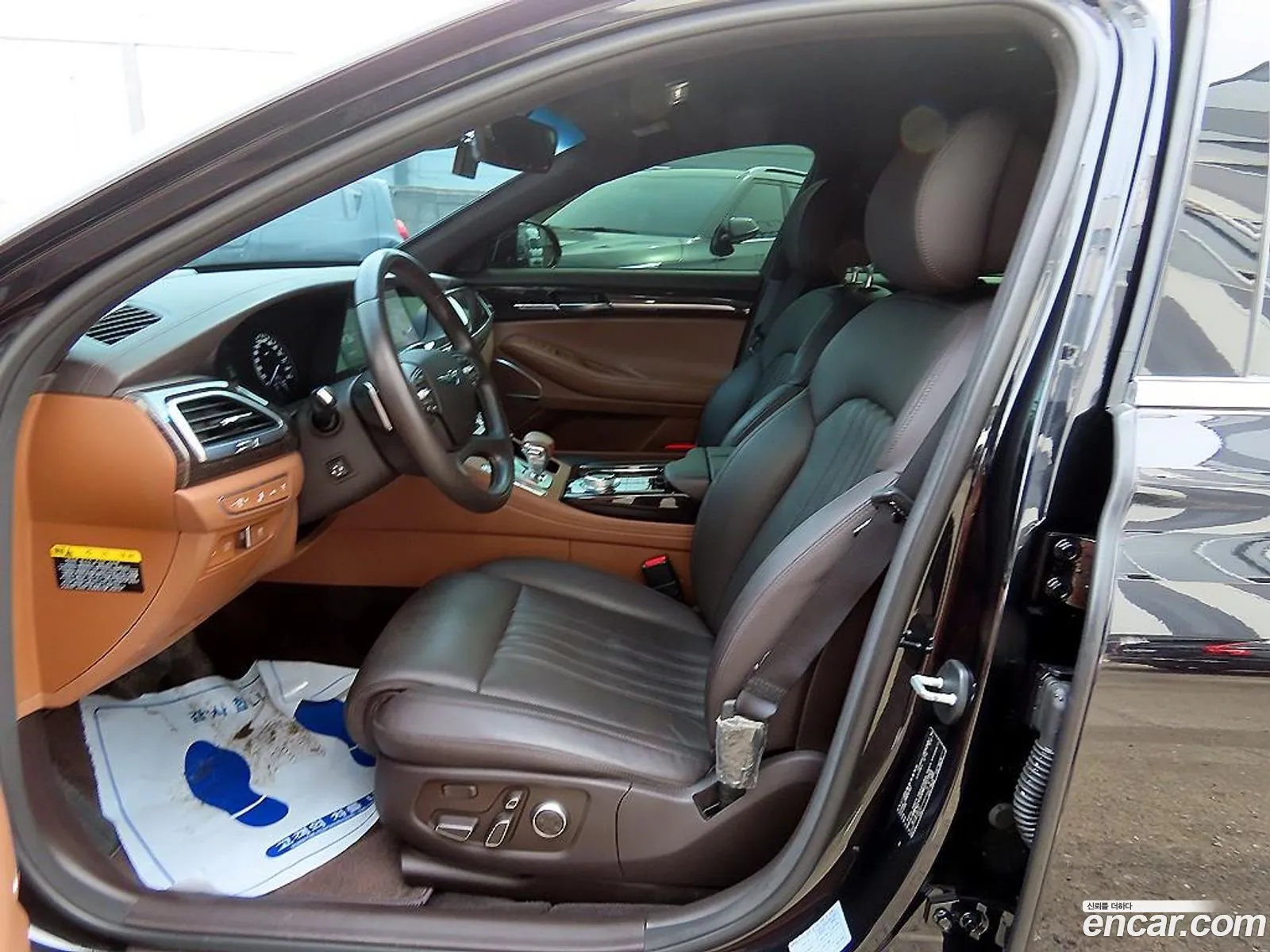 Genesis G90 2020 — 18