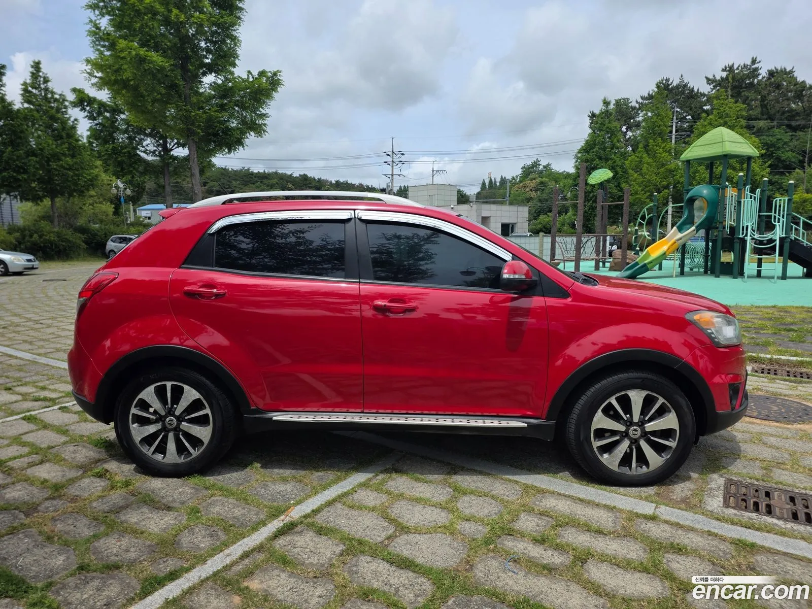KG Mobility (SsangYong) Korando C 2015 — 17
