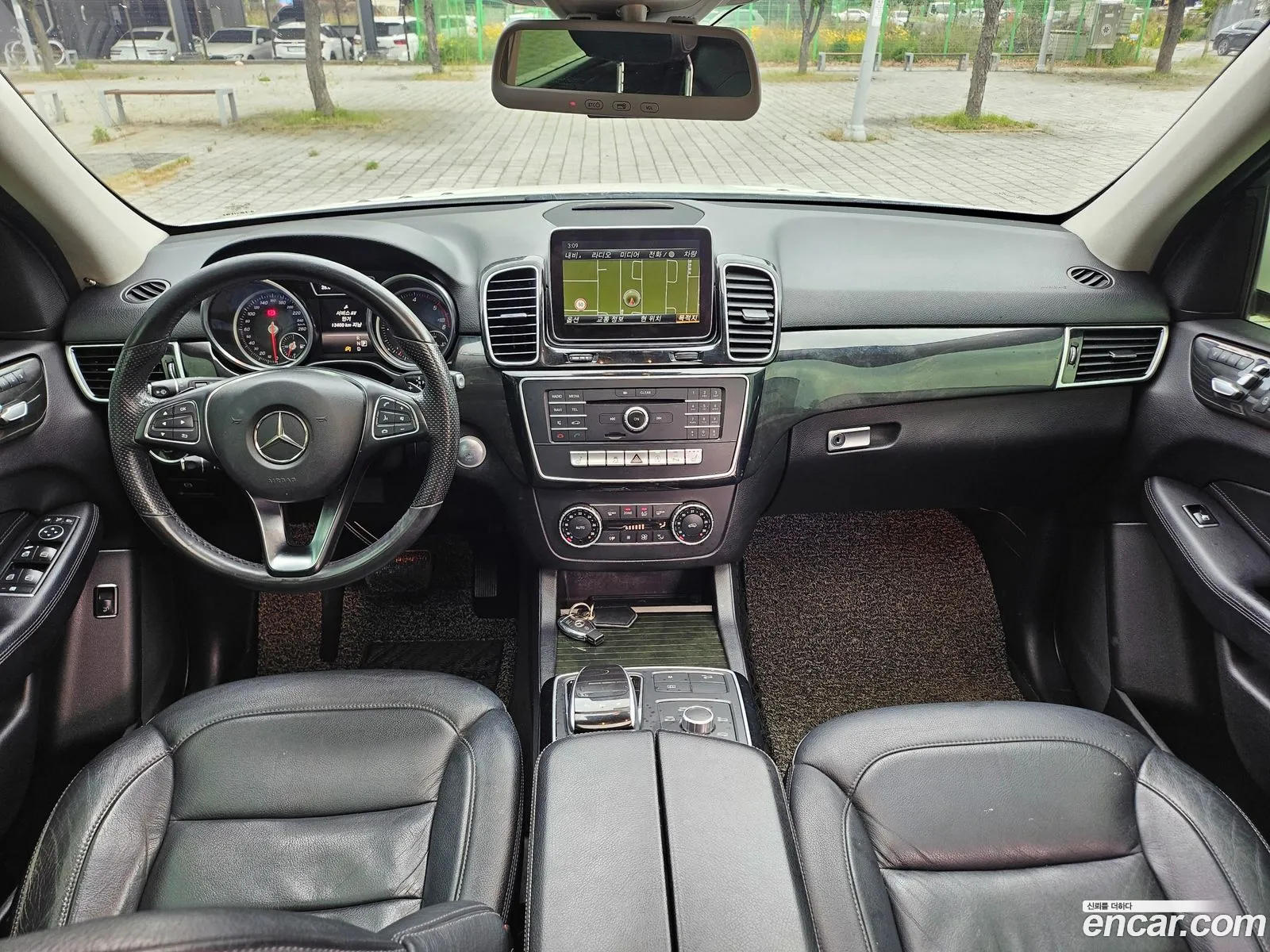 Mercedes-Benz GLE-Class W166 2016 — 4