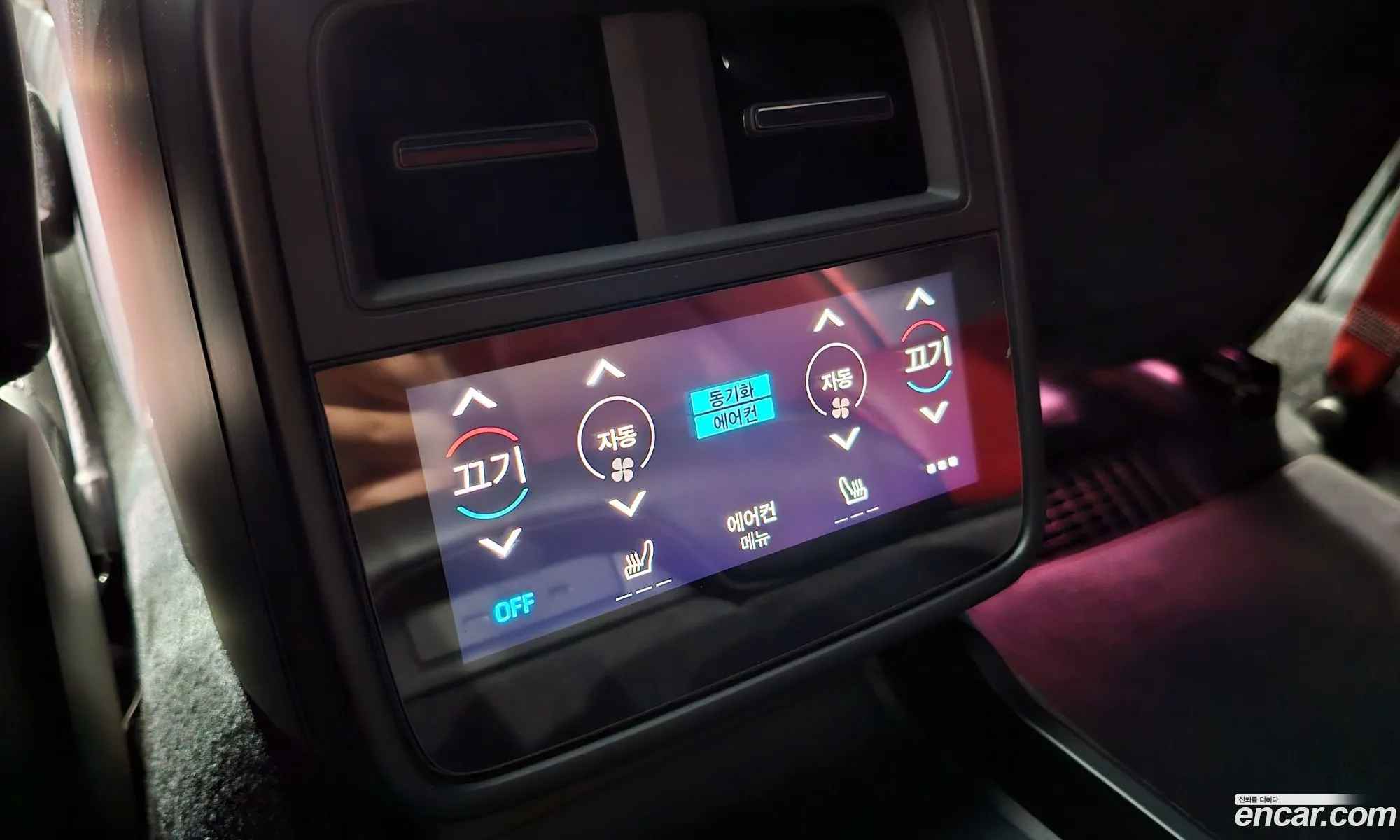 Porsche Taycan 2024 — 28