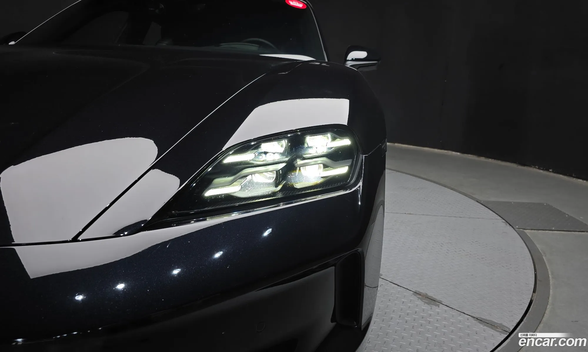 Porsche Taycan 2024 — 8