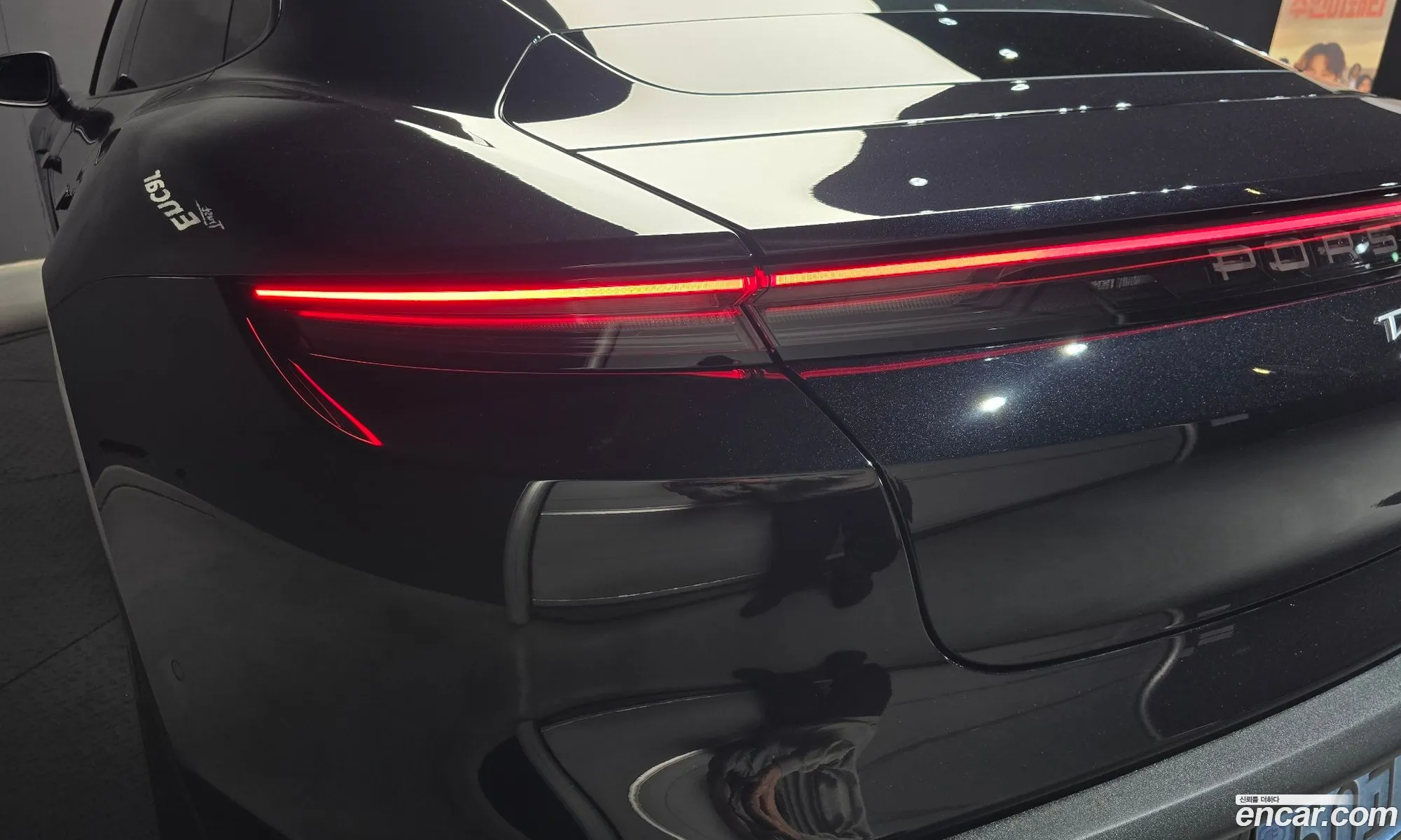 Porsche Taycan 2024 — 11