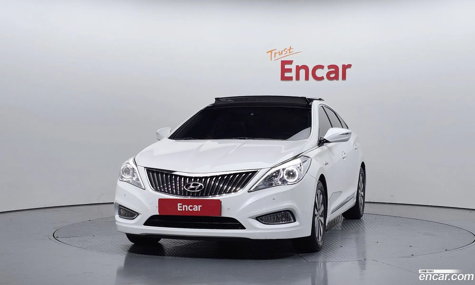 Hyundai Grandeur HG Hybrid 2014 — 7