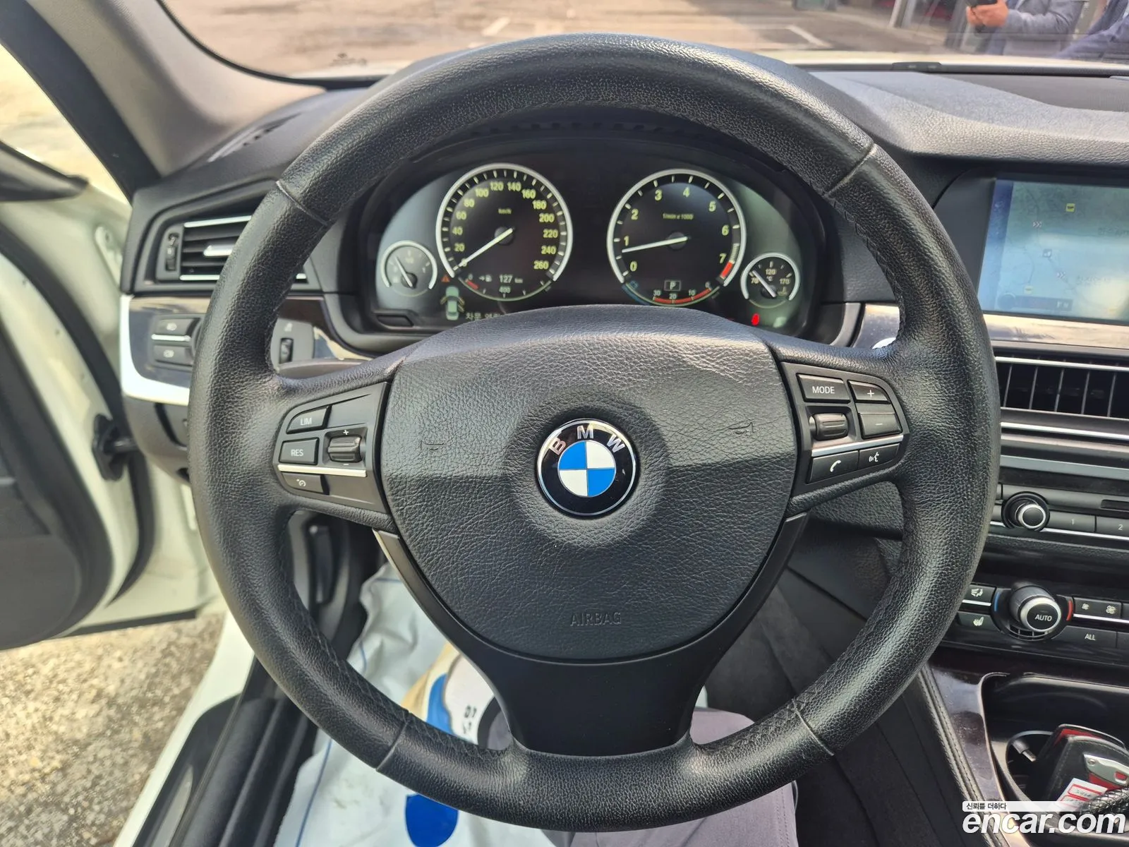 BMW 5 Series 2012 — 4