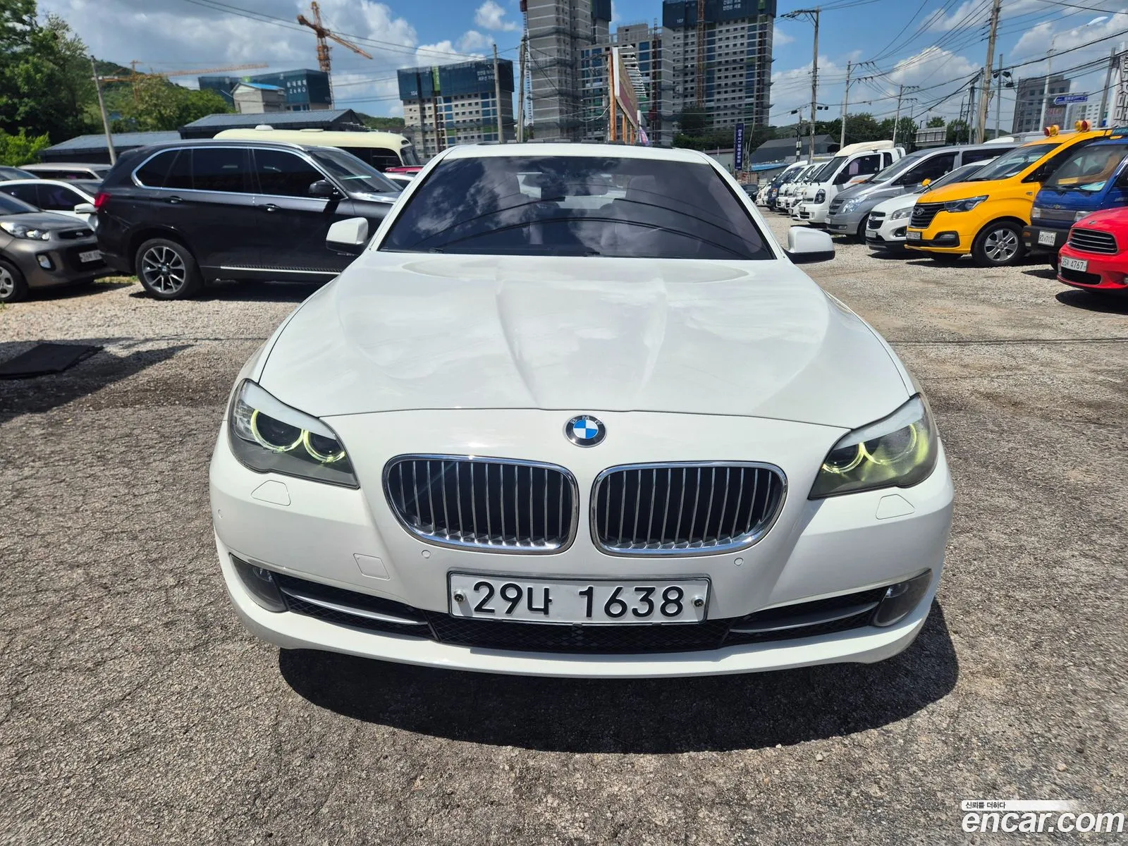 BMW 5 Series 2012 — 16