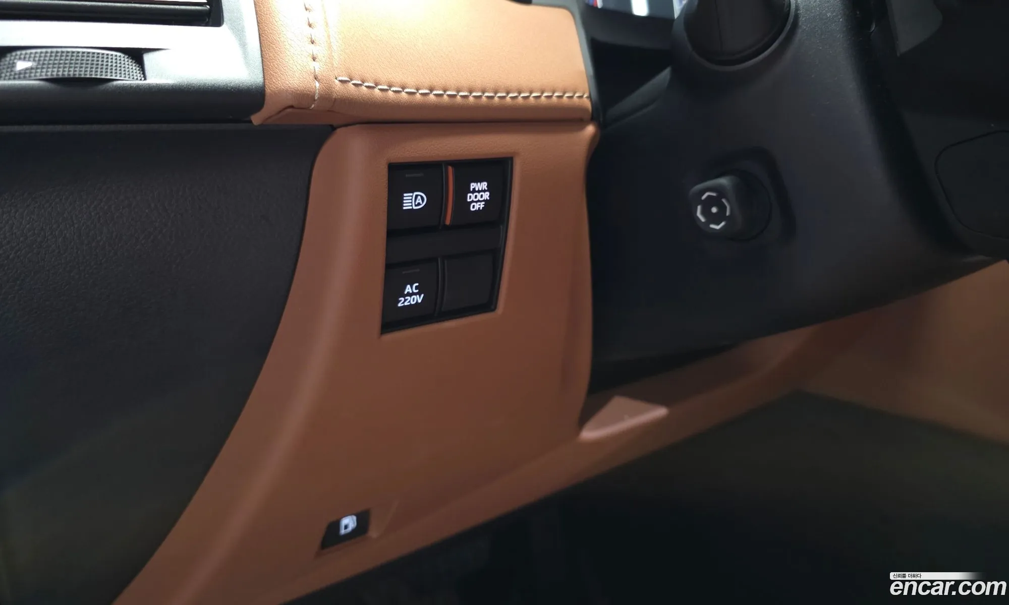 Toyota Alphard 2025 — 11