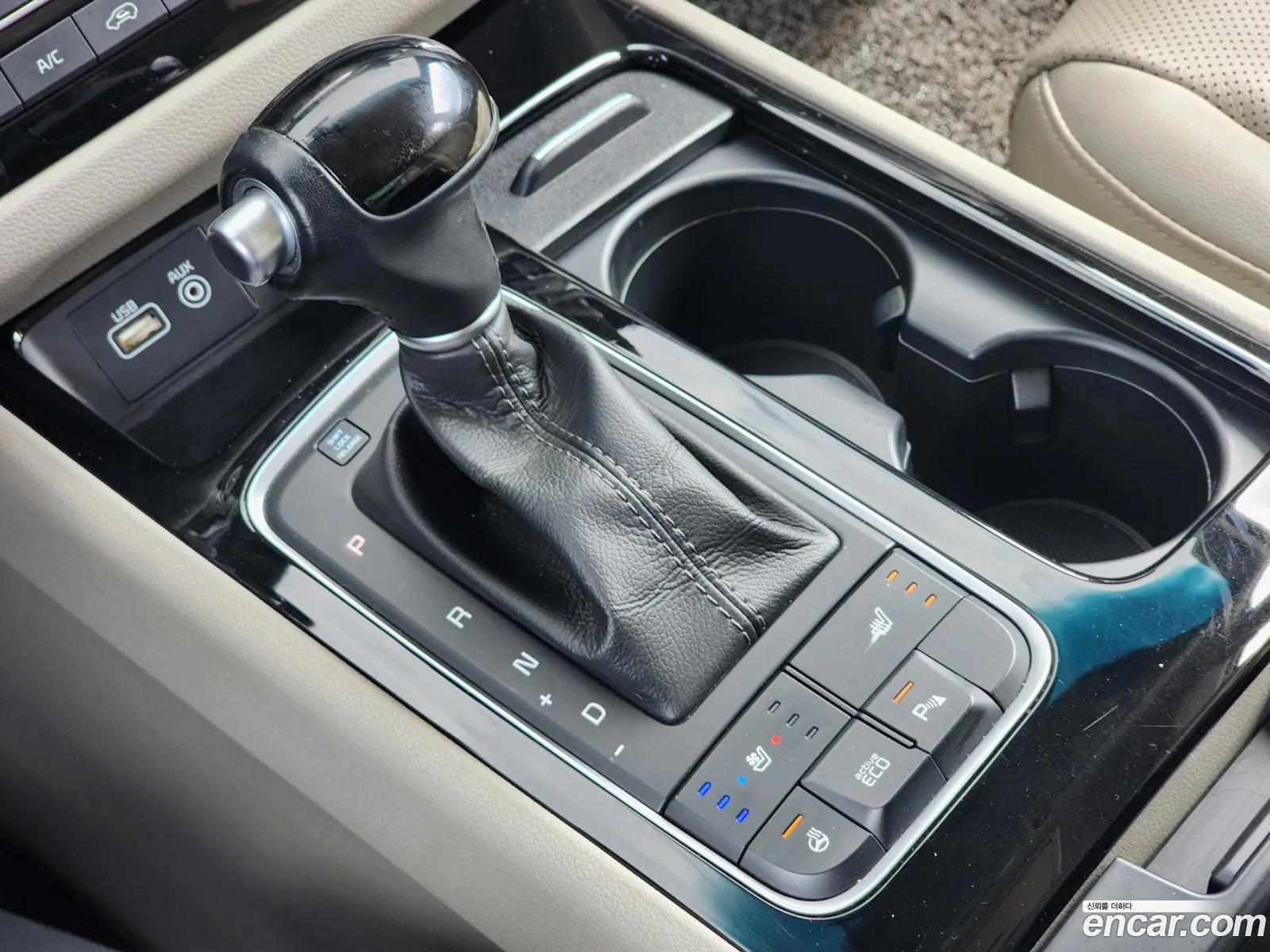 Kia Carnival 2014 — 14