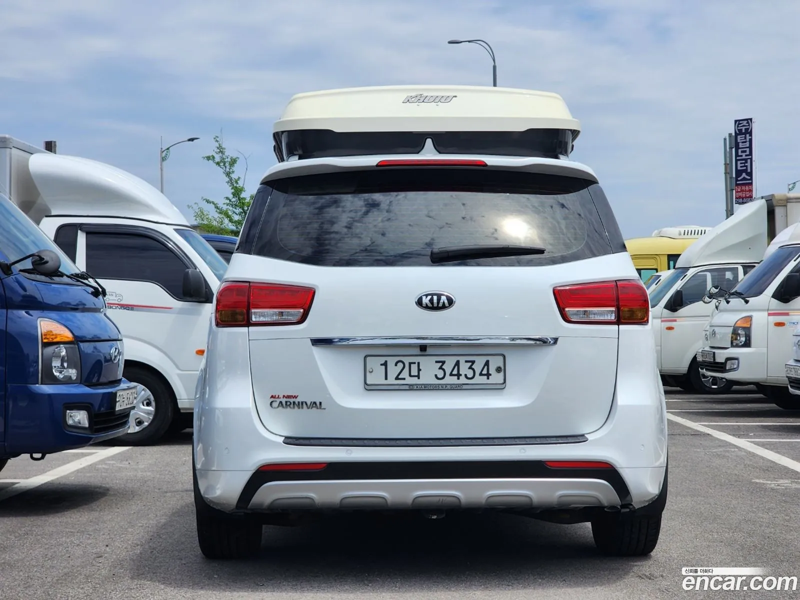 Kia Carnival 2014 — 9