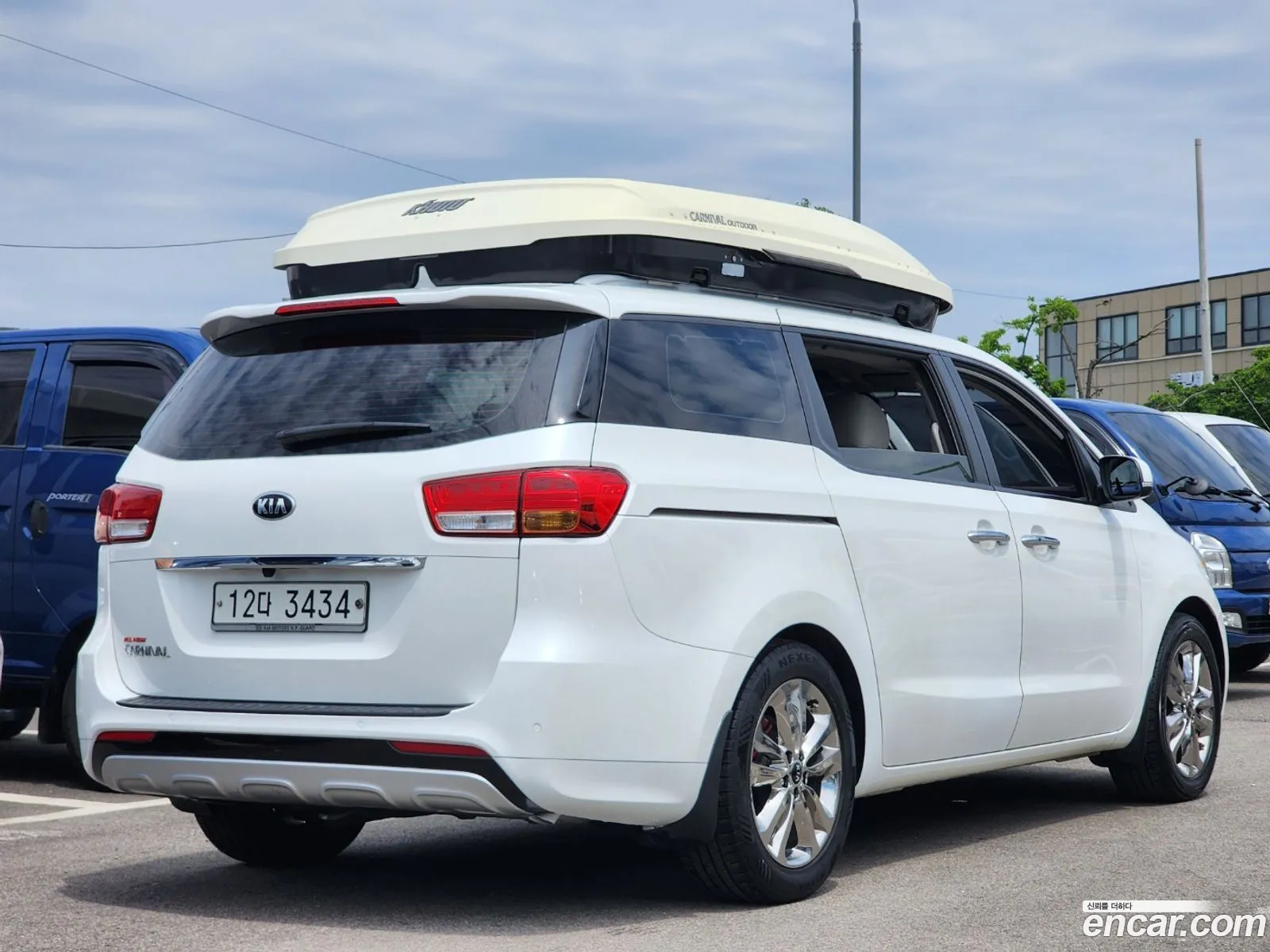 Kia Carnival 2014 — 10