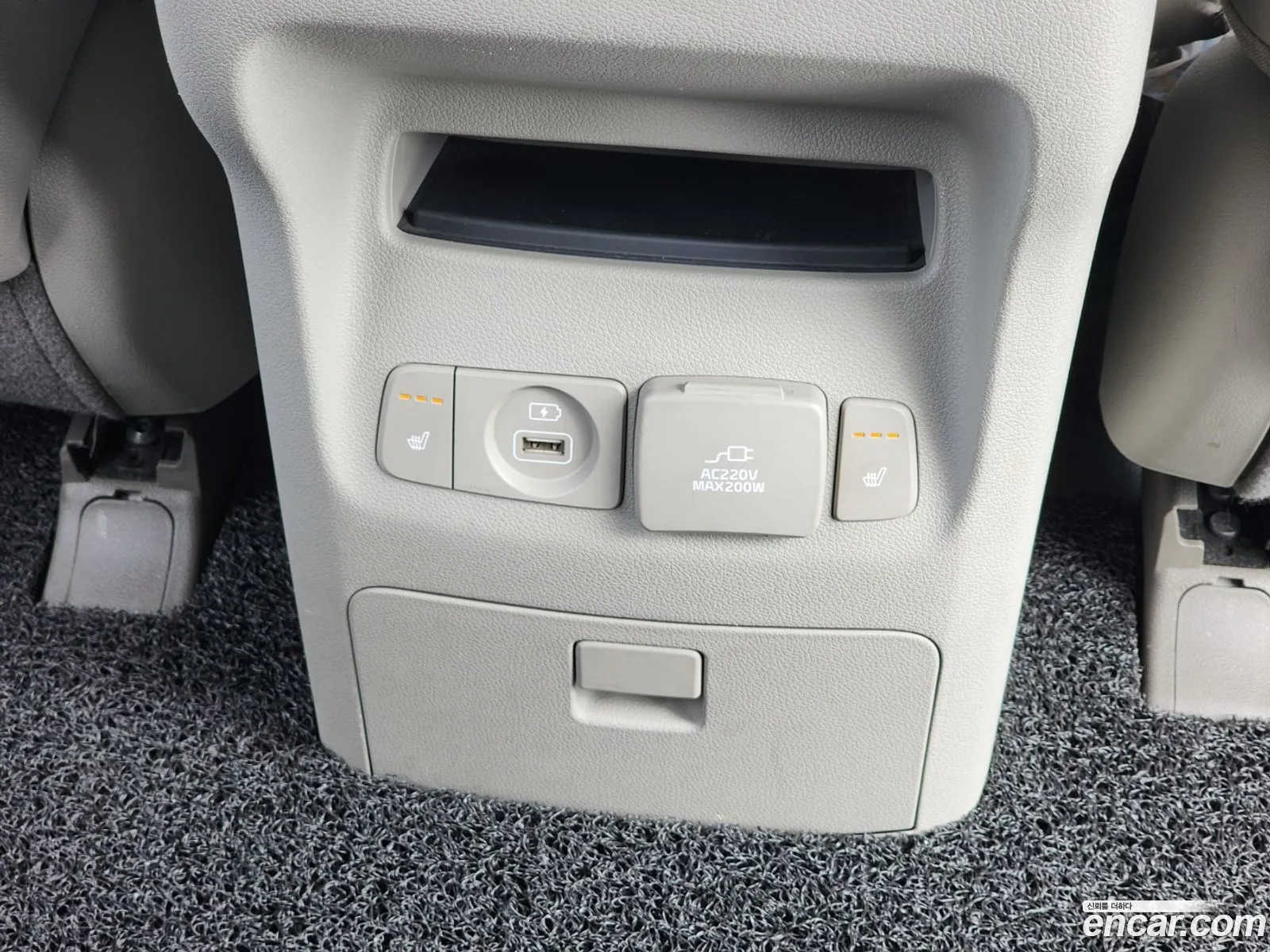 Kia Carnival 2014 — 5