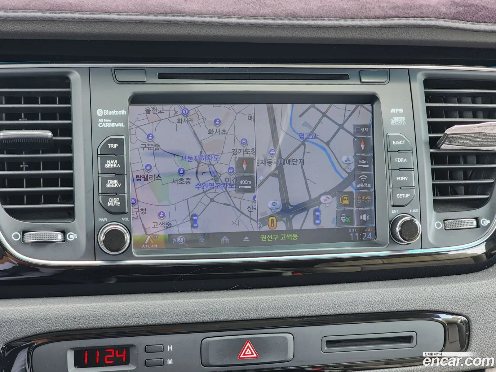 Kia Carnival 2014 — 16