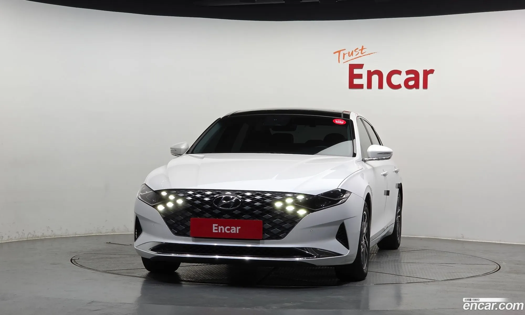 Hyundai Grandeur IG 2020 — 33