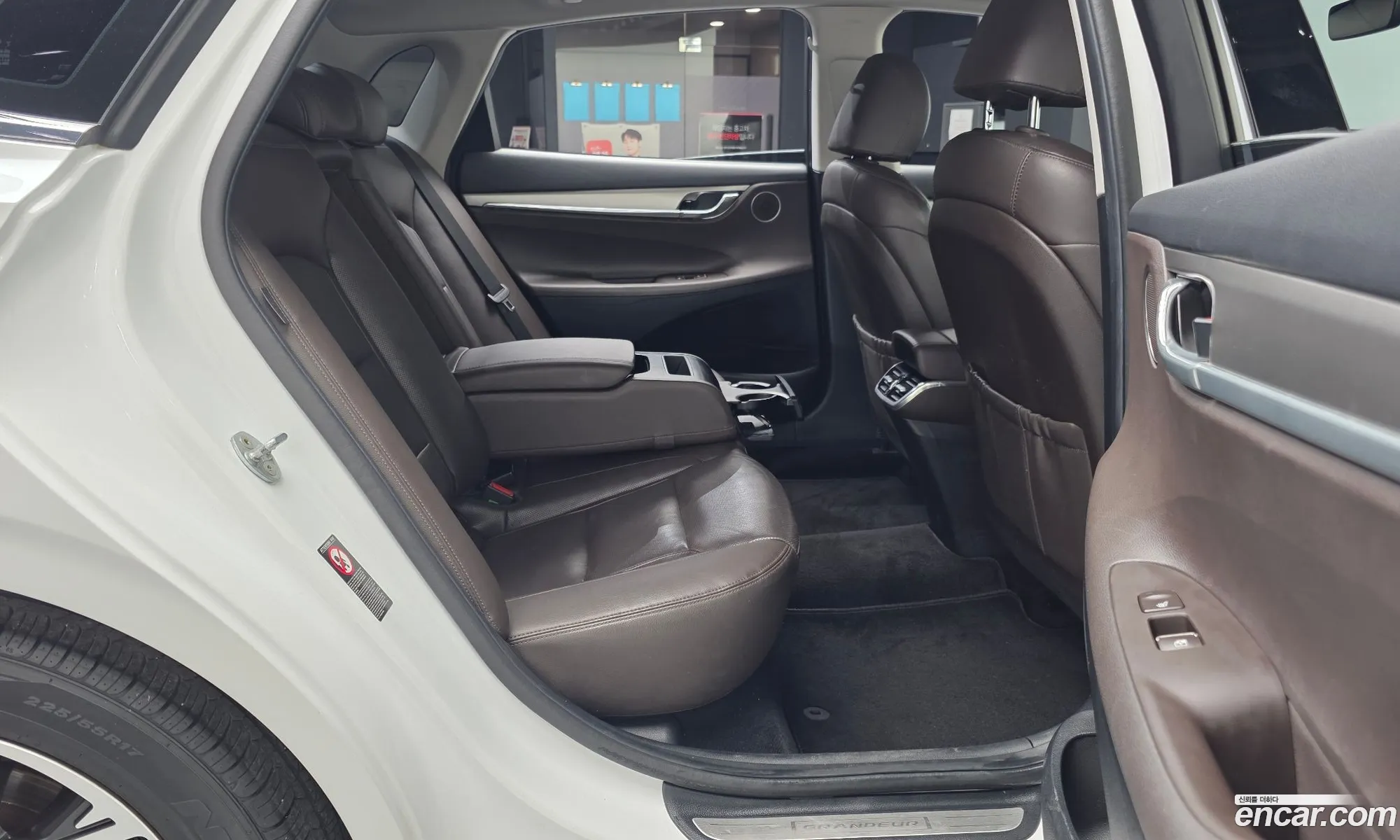 Hyundai Grandeur IG 2020 — 18
