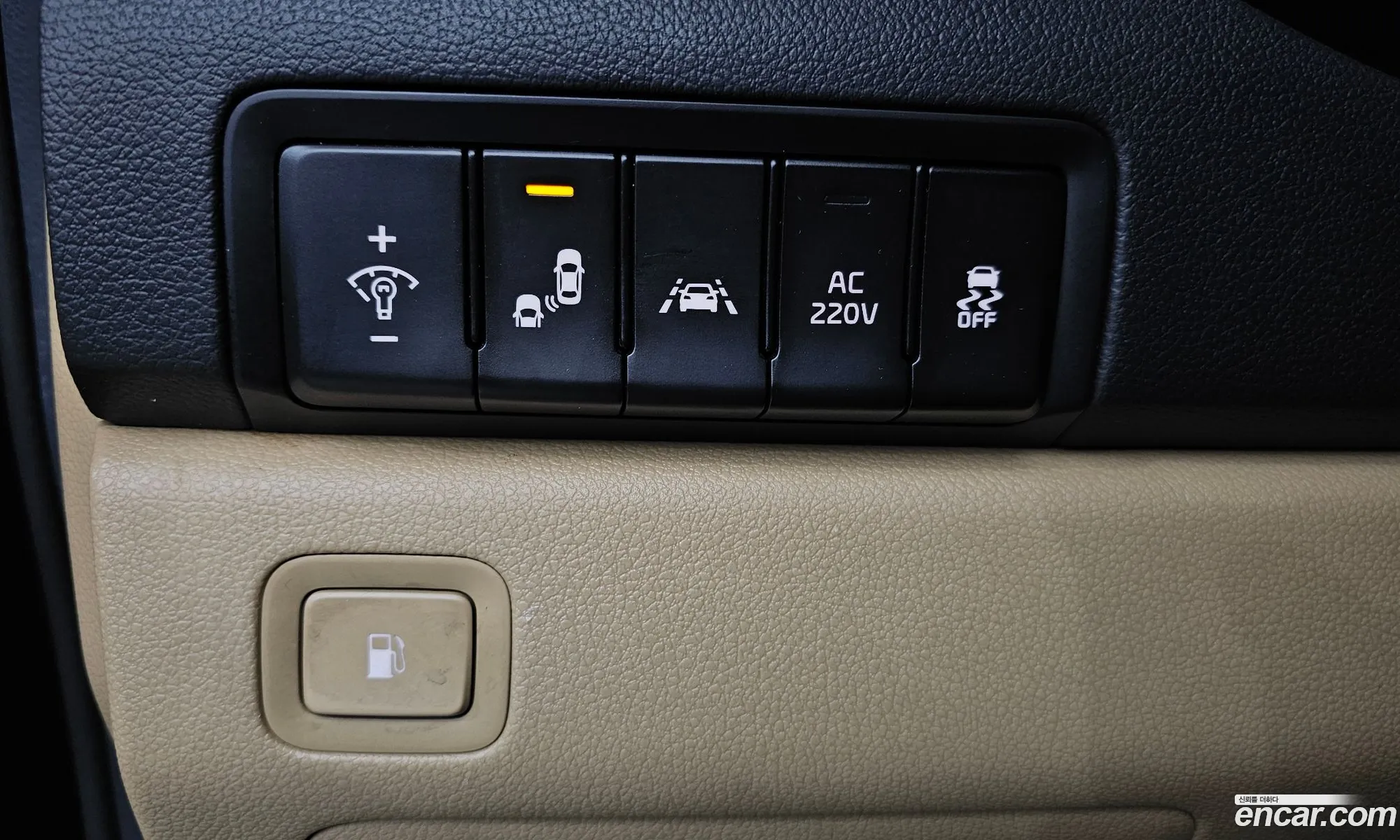 Kia Carnival 2016 KNAME81ABHS266796 — 19