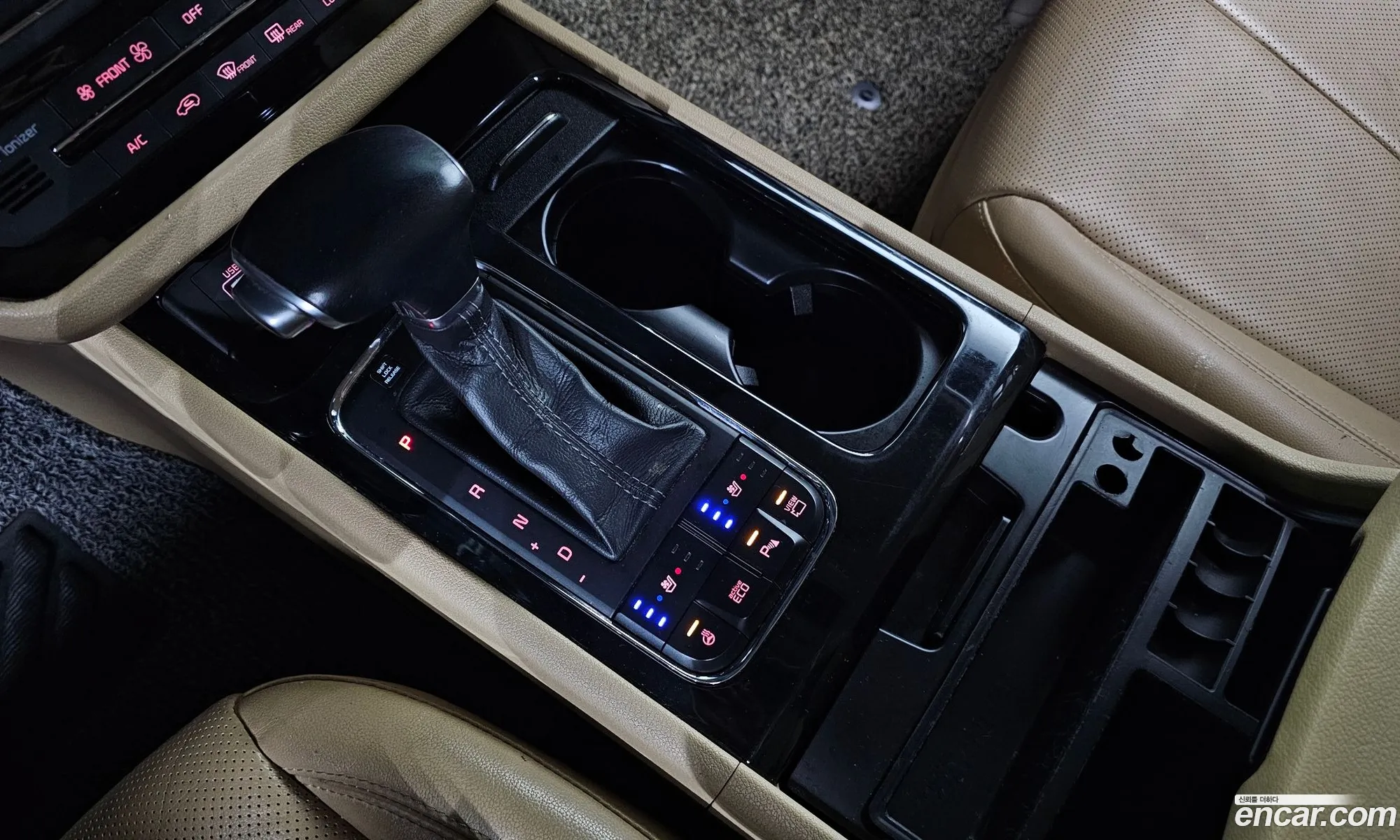 Kia Carnival 2016 KNAME81ABHS266796 — 20