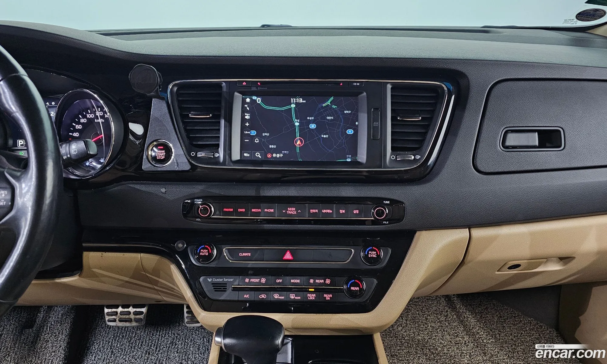 Kia Carnival 2016 KNAME81ABHS266796 — 4