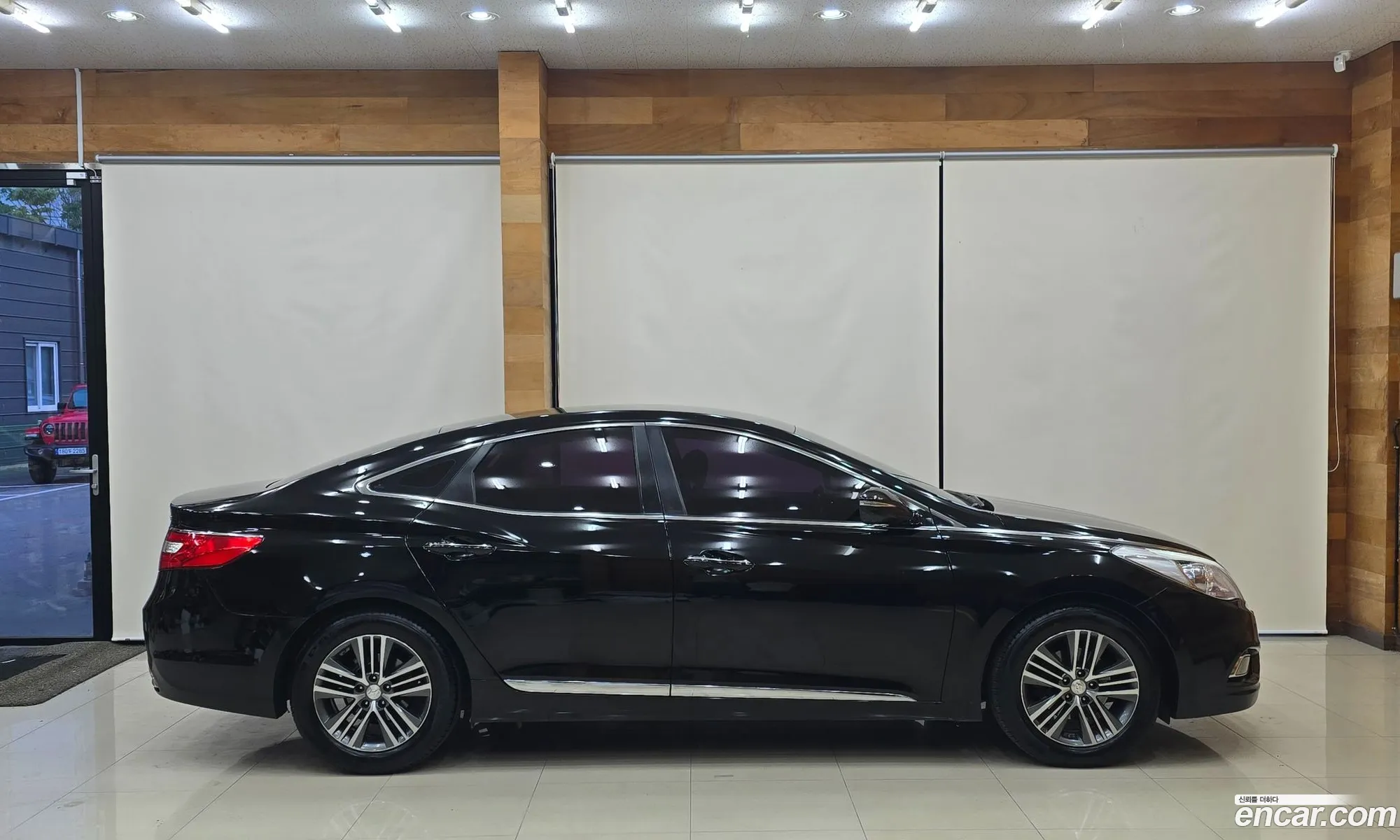 Hyundai Grandeur HG 2013 — 3