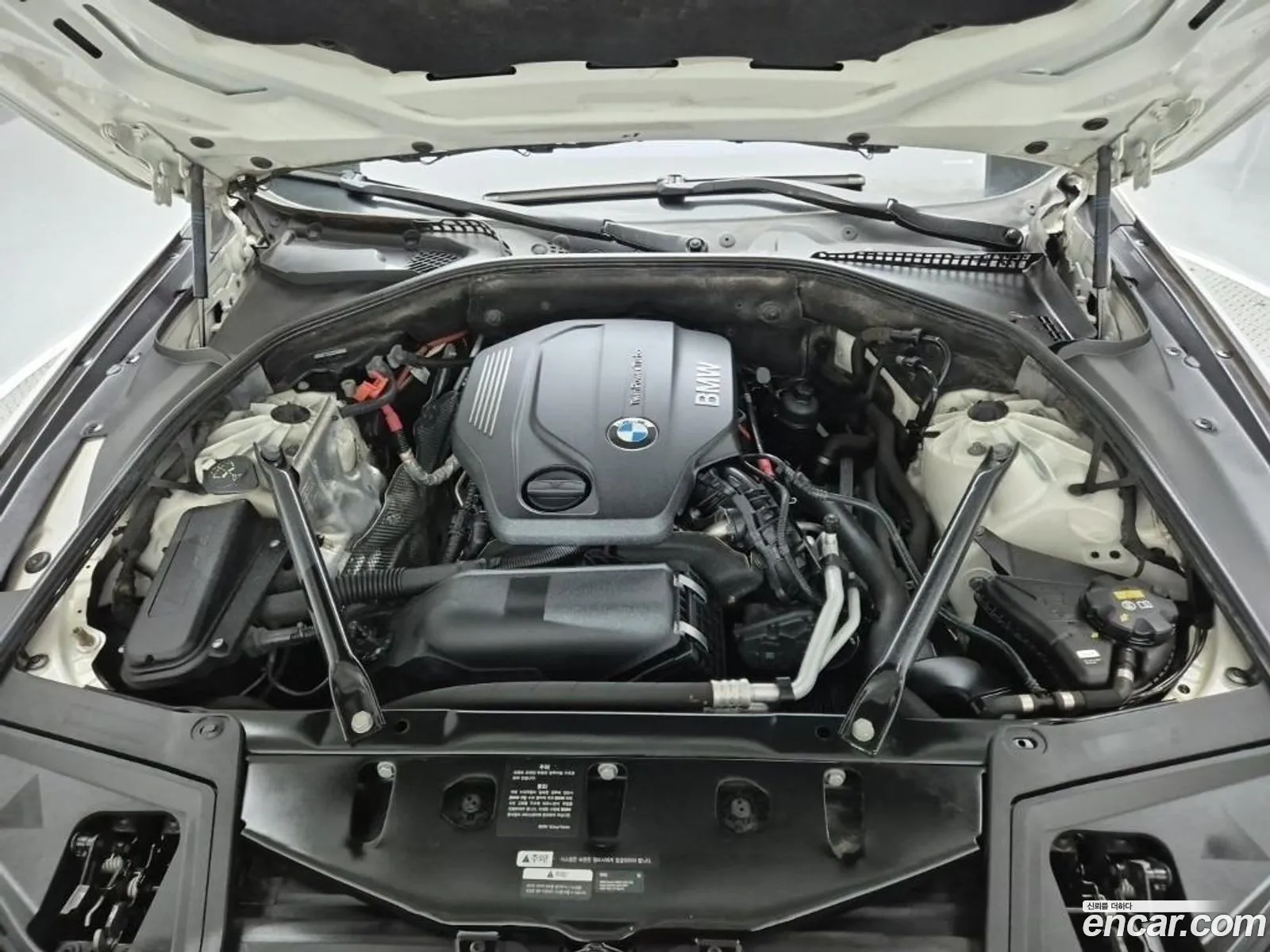 BMW 5 Series 2016 — 7