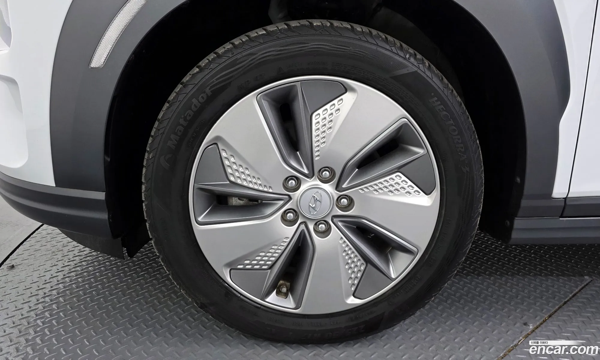 Hyundai Kona Electric 2020 — 24