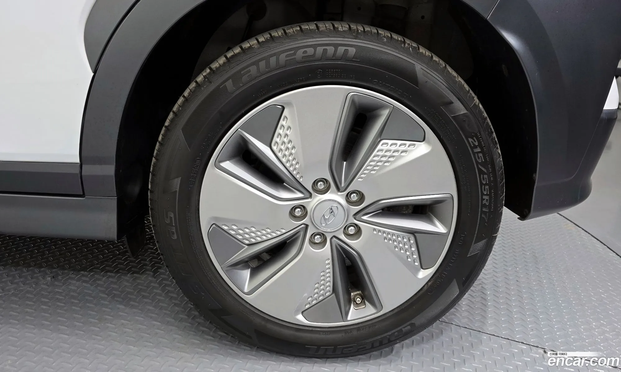 Hyundai Kona Electric 2020 — 13