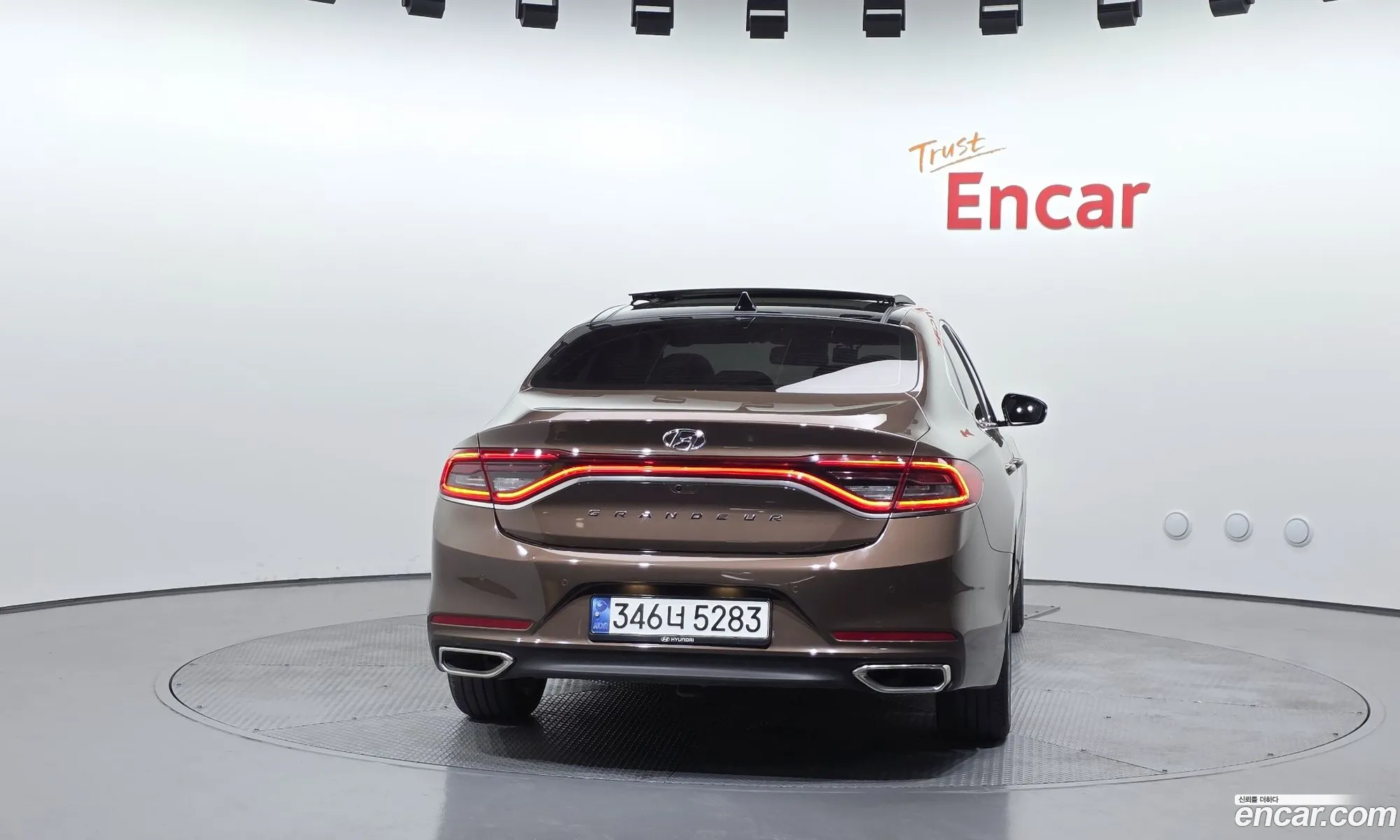 Hyundai Grandeur IG 2018 — 15