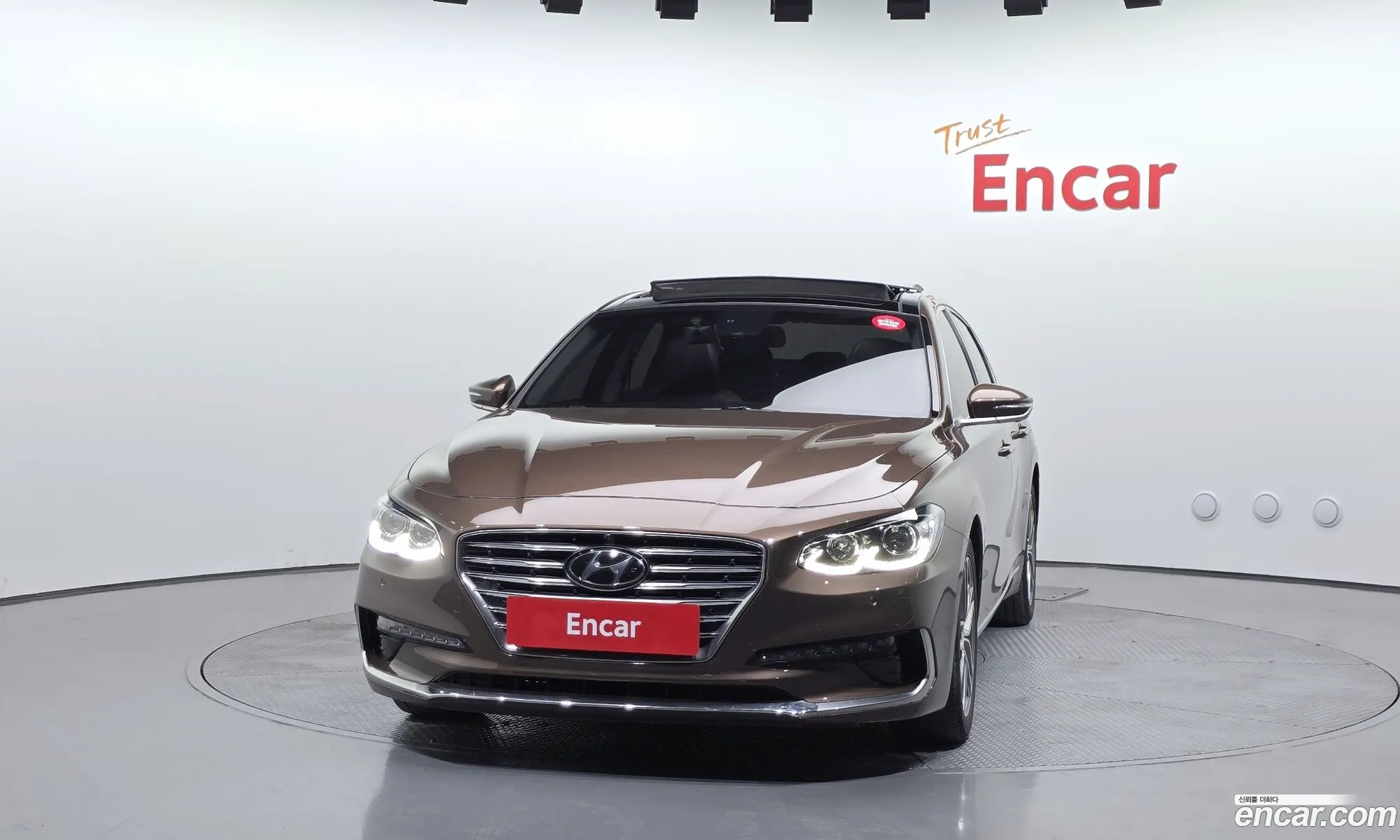 Hyundai Grandeur IG 2018 — 12