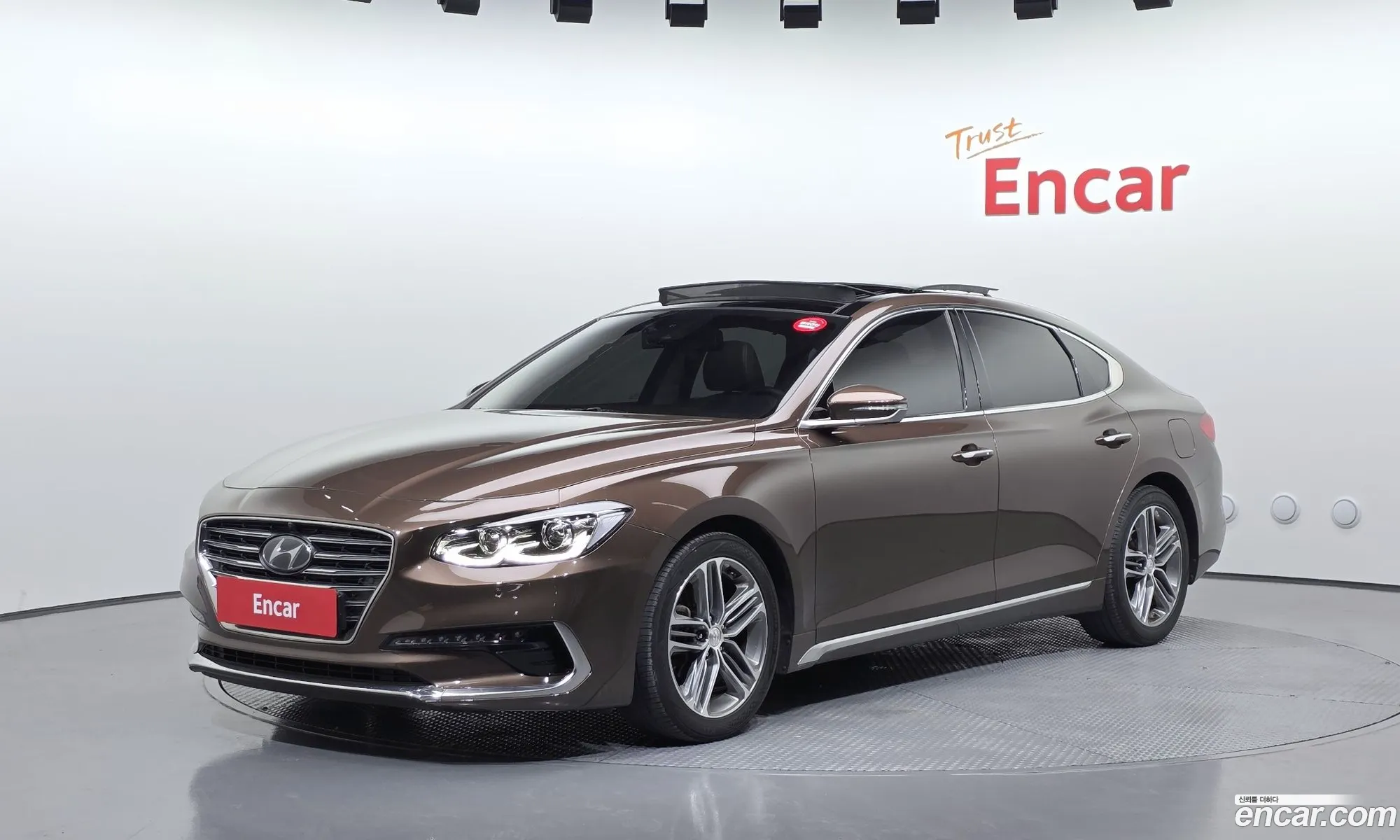 Hyundai Grandeur IG 2018 — 11
