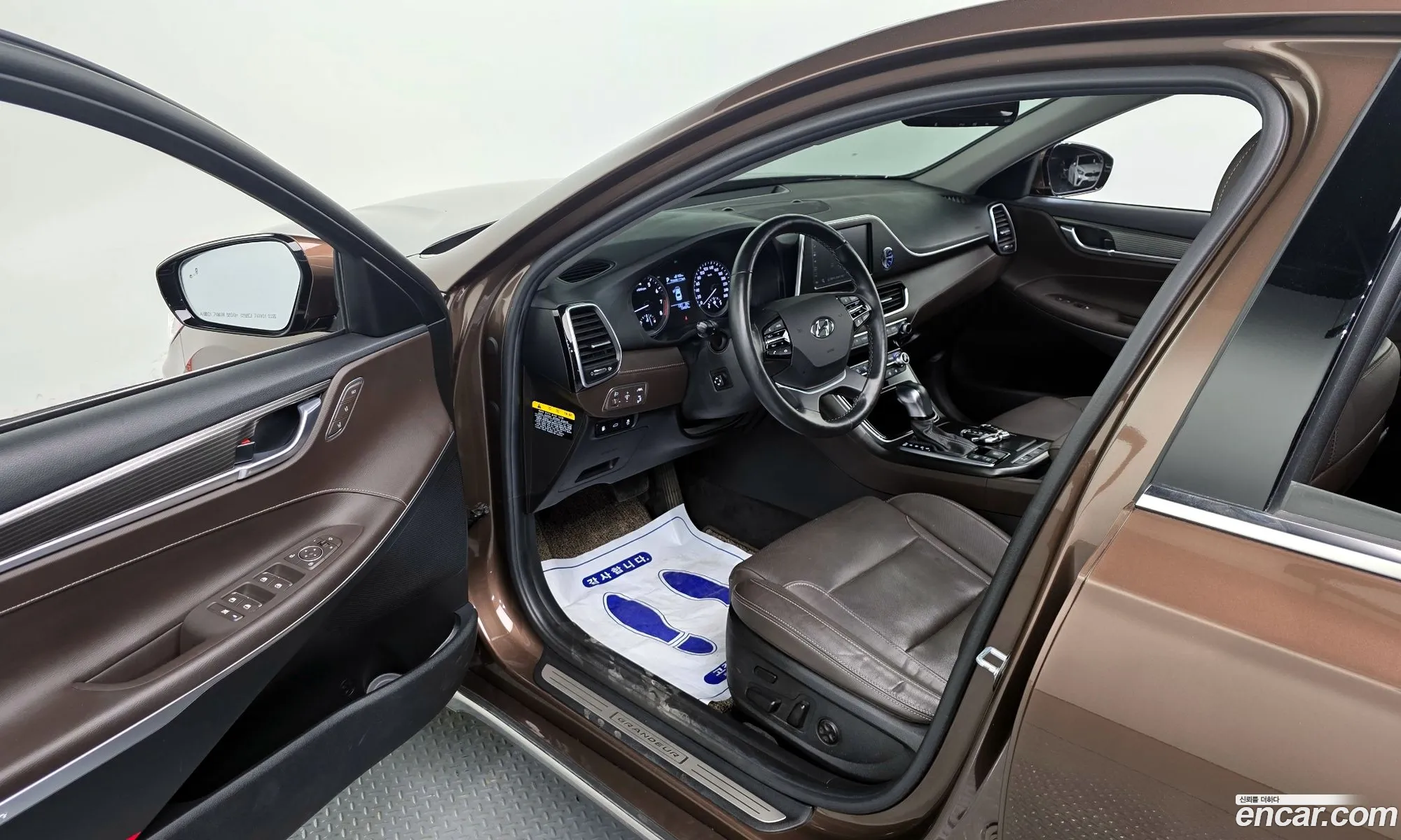 Hyundai Grandeur IG 2018 — 14