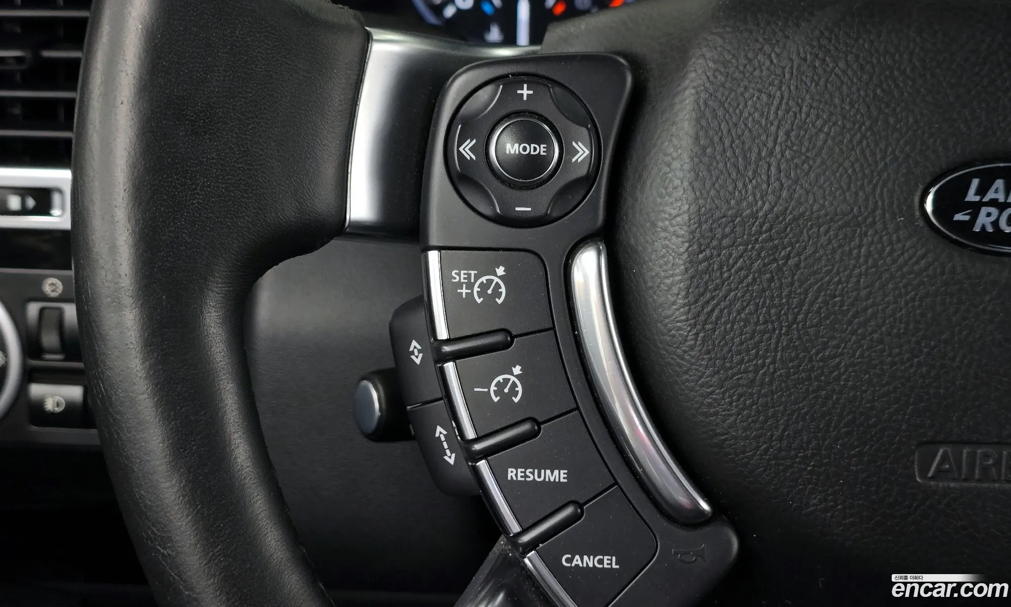 Land Rover Range Rover 2010 SALLMAM74AA321572 — 9