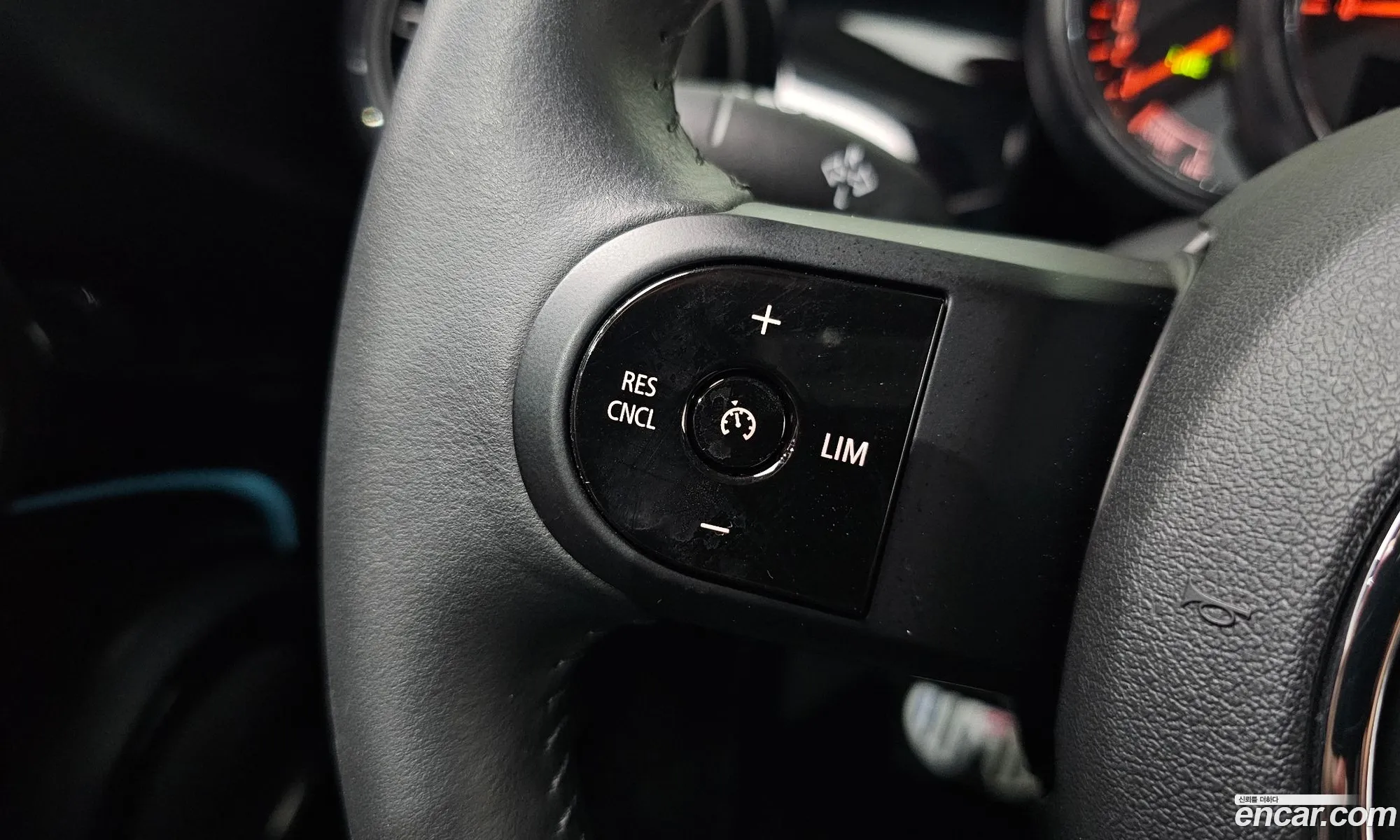 Mini Cooper 2022 WMW41DK02P2S64903 — 9