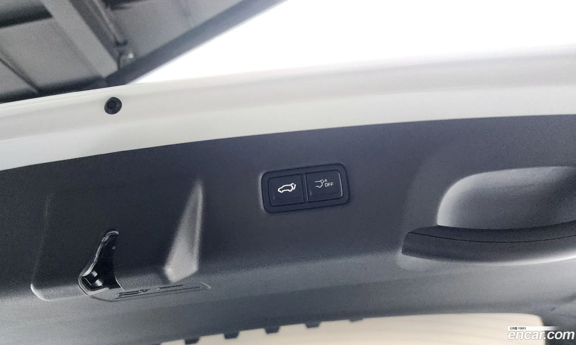 Kia Carnival 2025 KNANE81BBSS547330 — 17