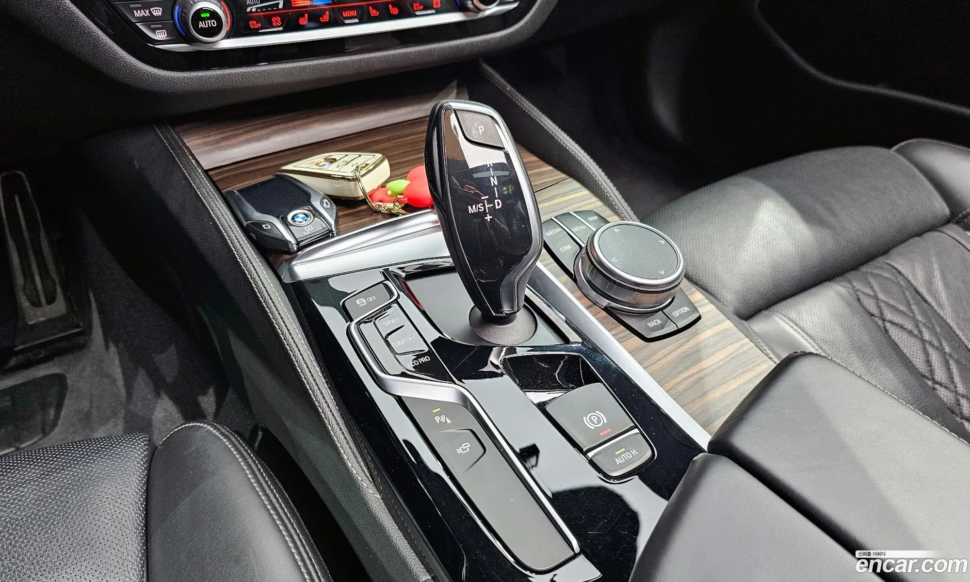 BMW 5 Series 2018 — 19