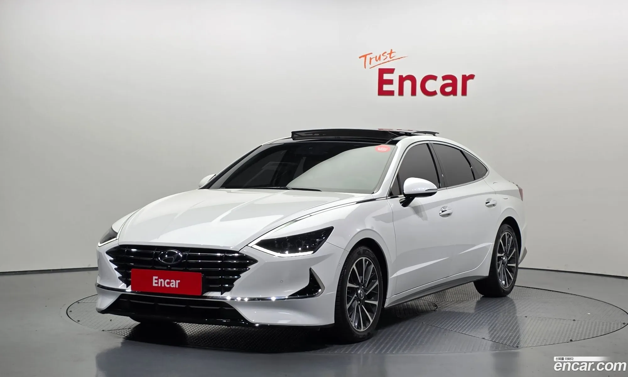 Hyundai Sonata 2019 KMHL241EBLA015158 — 19