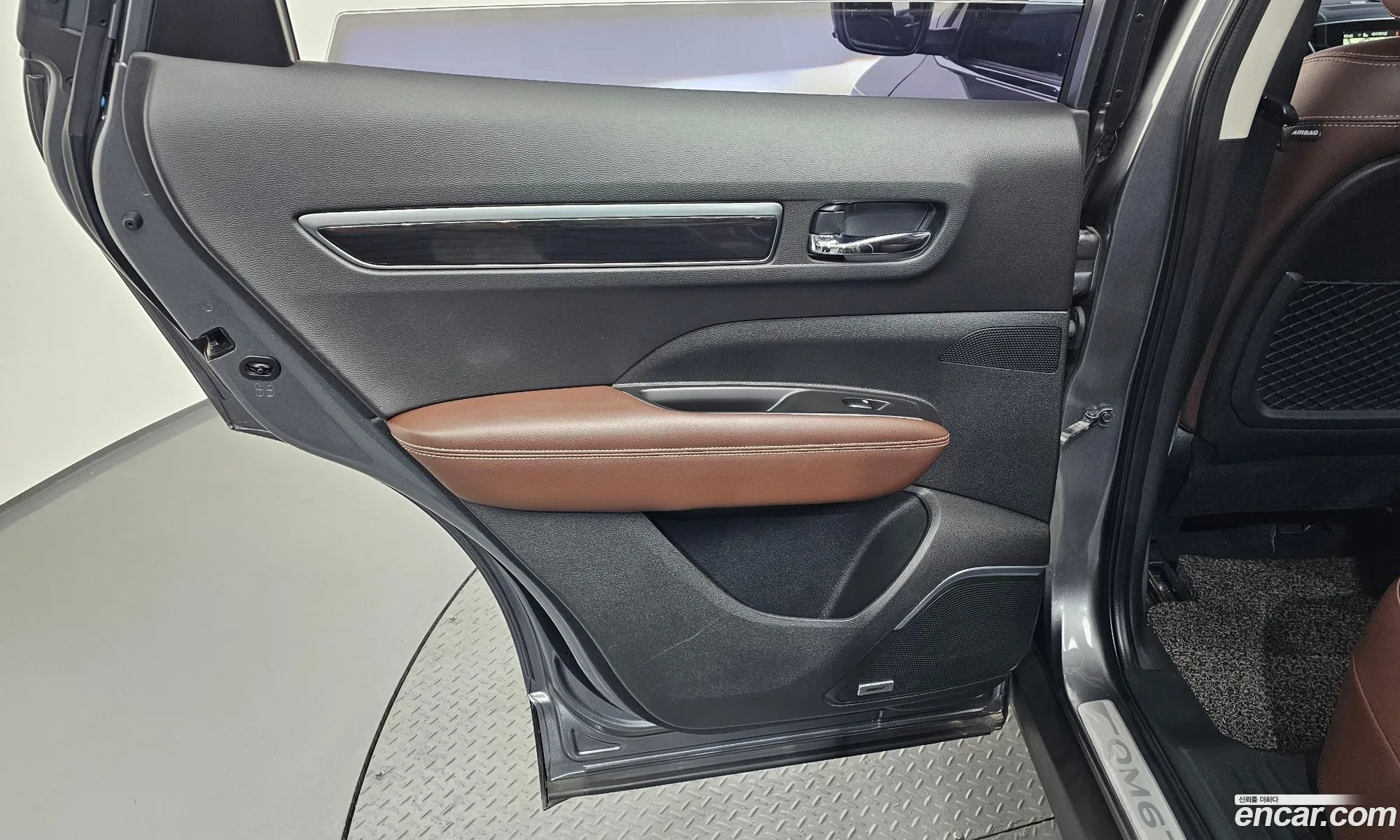 Renault Korea (Samsung) QM6 2017 KNME5C2M8HP028060 — 8