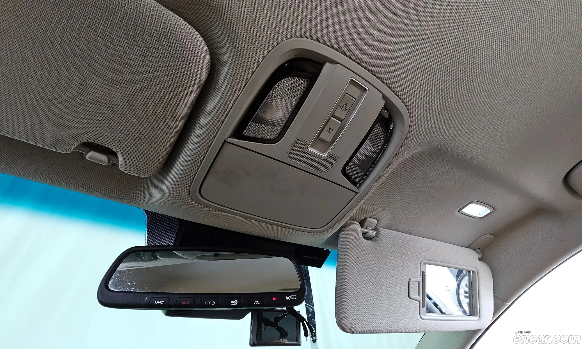 Kia K7 Premier 2019 — 27