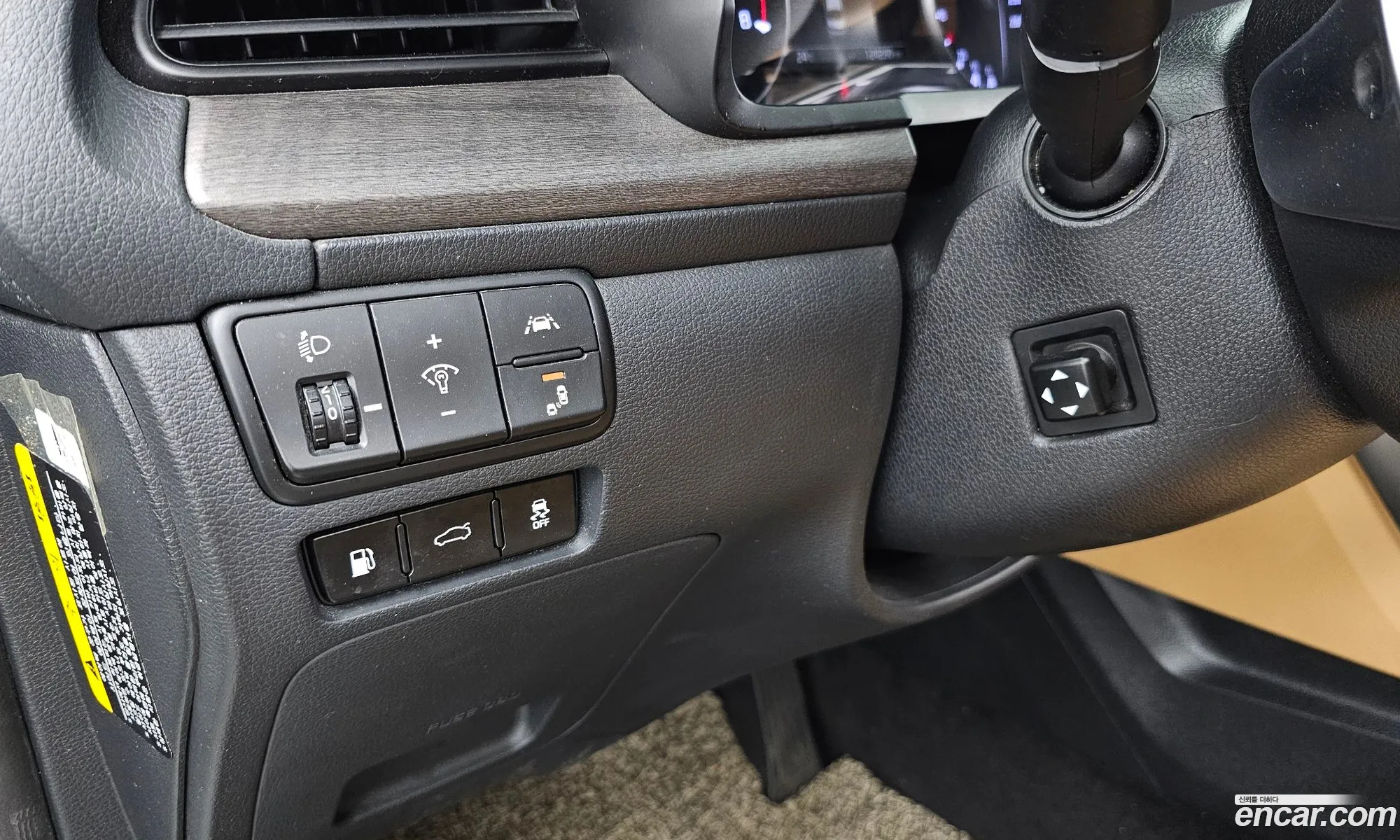 Kia K7 Premier 2019 — 31