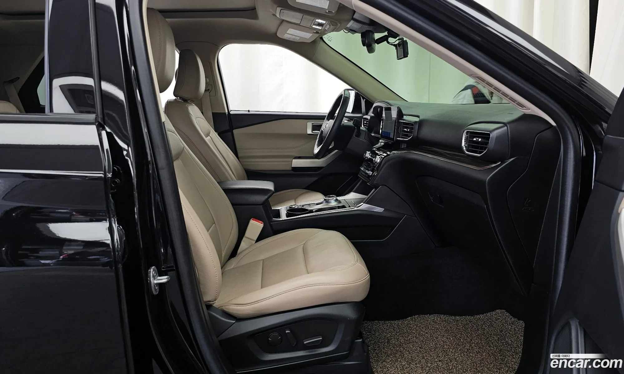 Ford Explorer 6th Gen 2022 1FMSK8FH1NGB76371 — 11