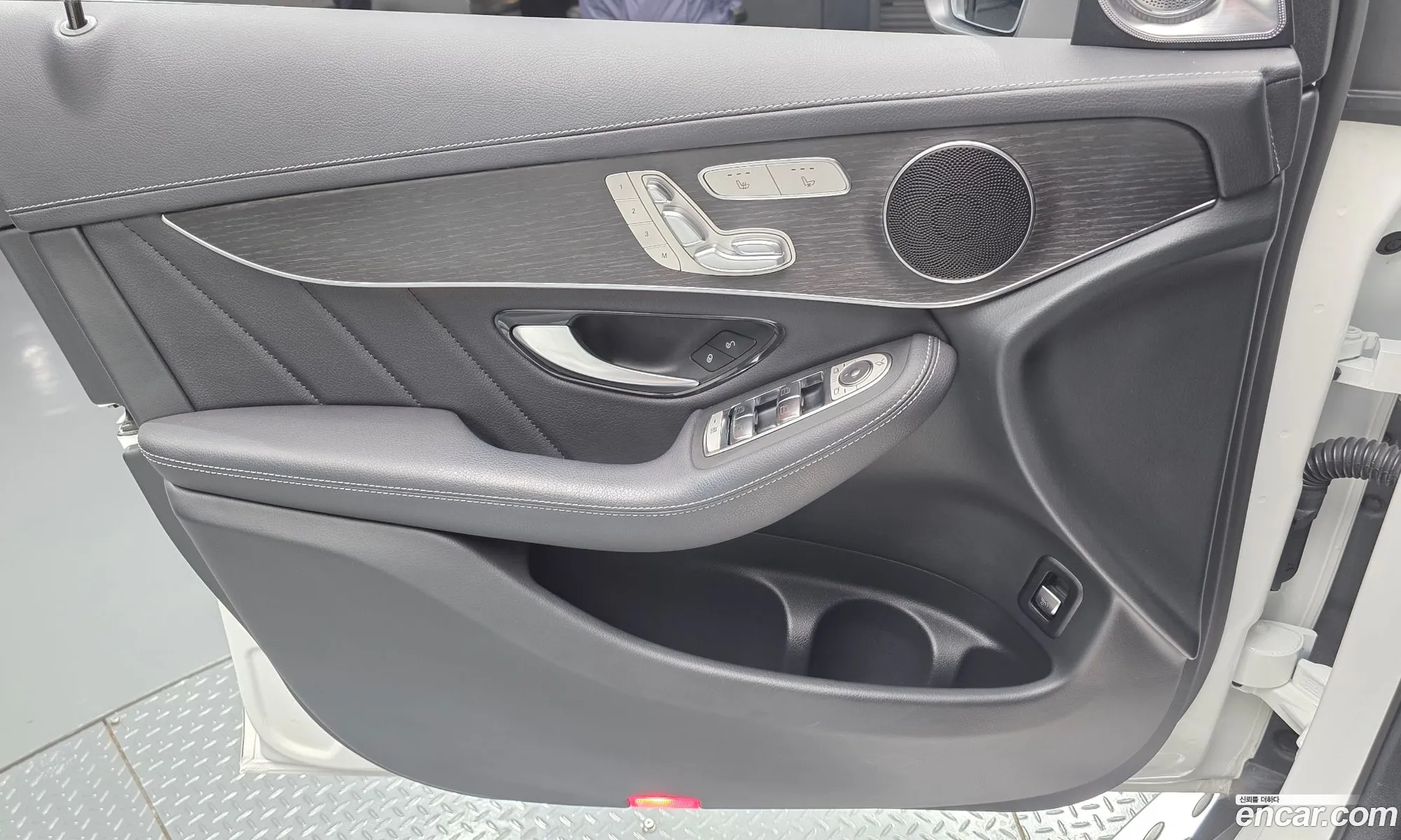 Mercedes-Benz GLC-Class X253 2023 — 8