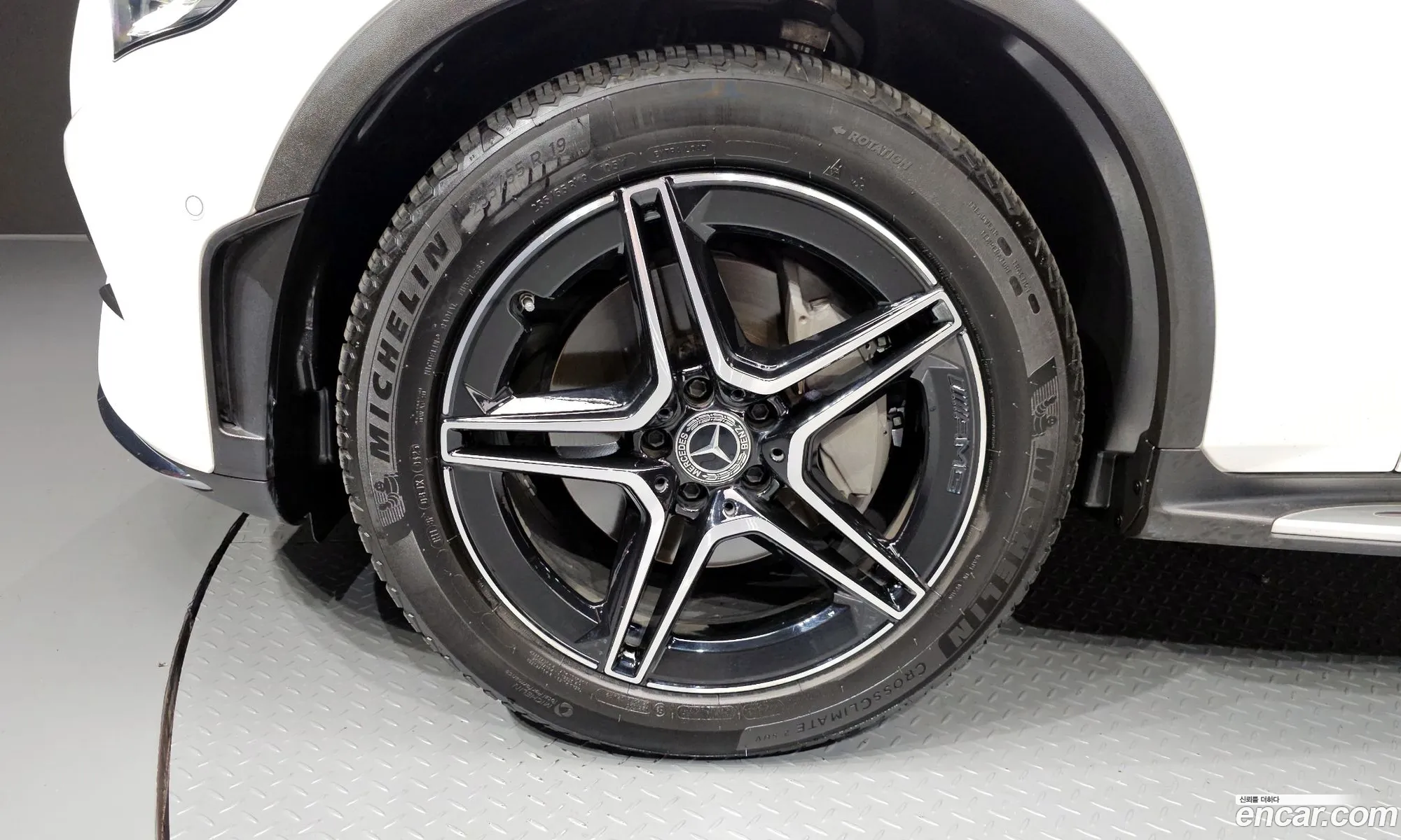 Mercedes-Benz GLC-Class X253 2023 — 21