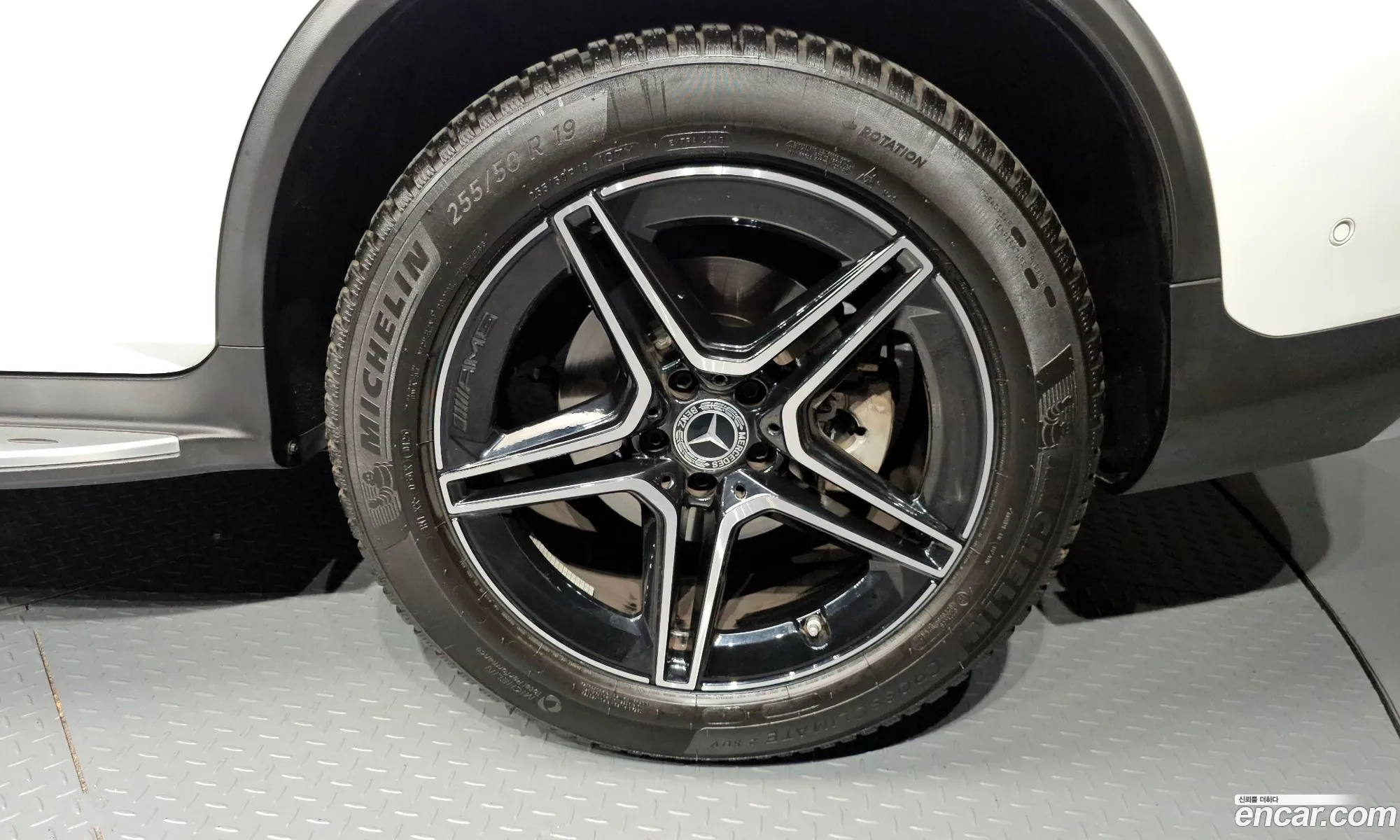 Mercedes-Benz GLC-Class X253 2023 — 14