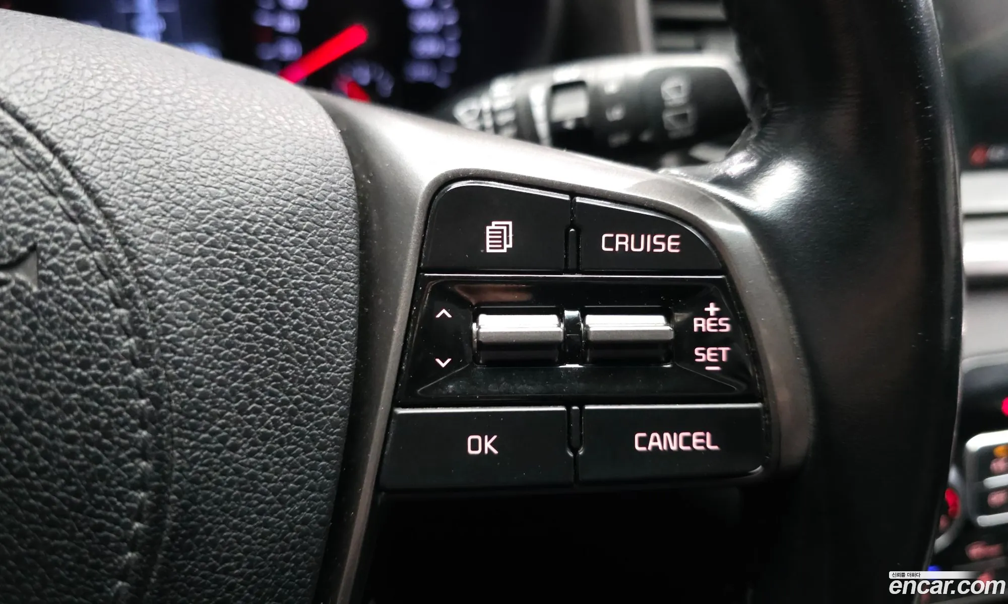 Kia Sorento 2018 KNAPG81ABKA531721 — 11