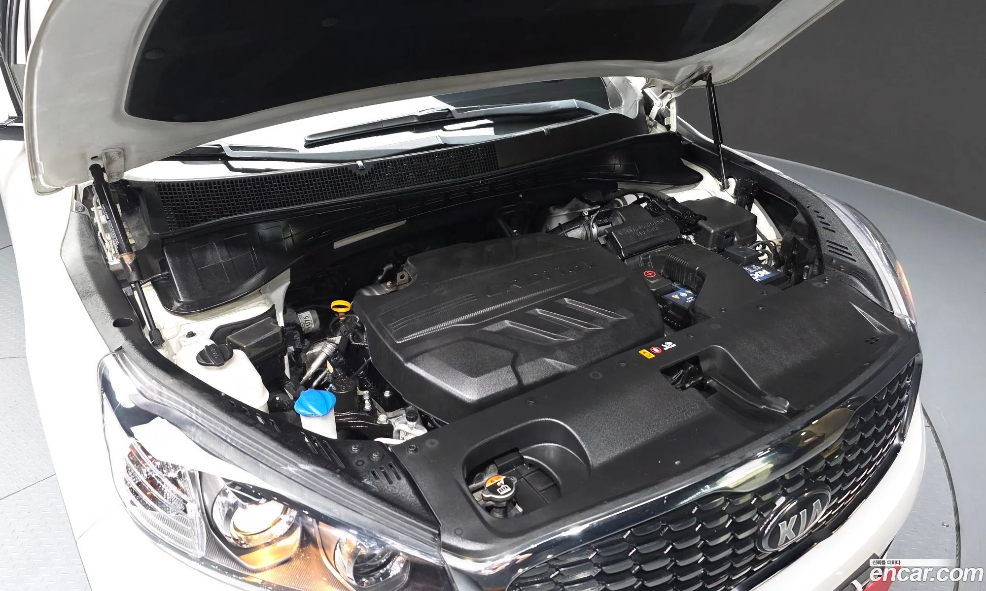 Kia Sorento 2018 KNAPG81ABKA531721 — 17