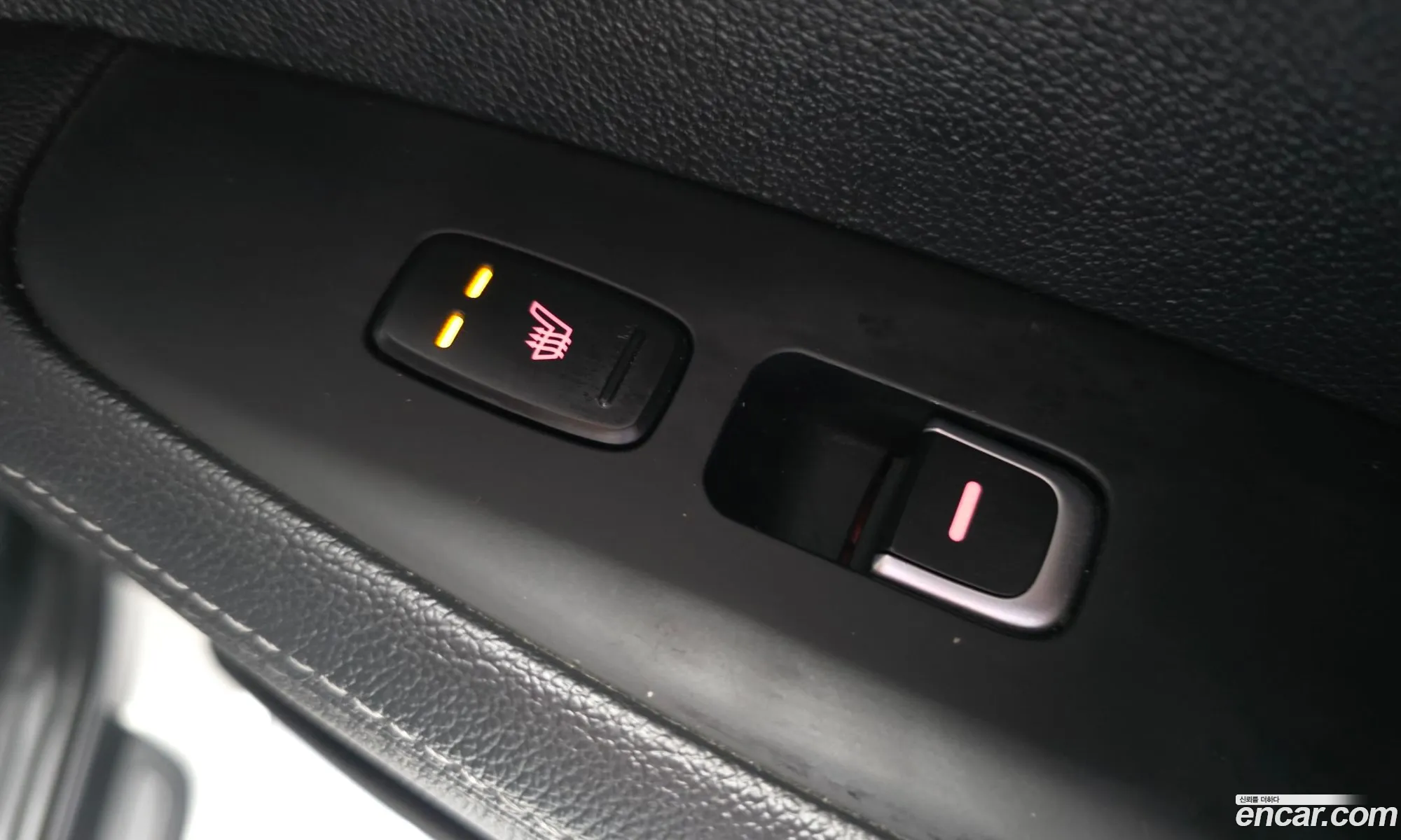 Kia Sorento 2018 KNAPG81ABKA531721 — 2