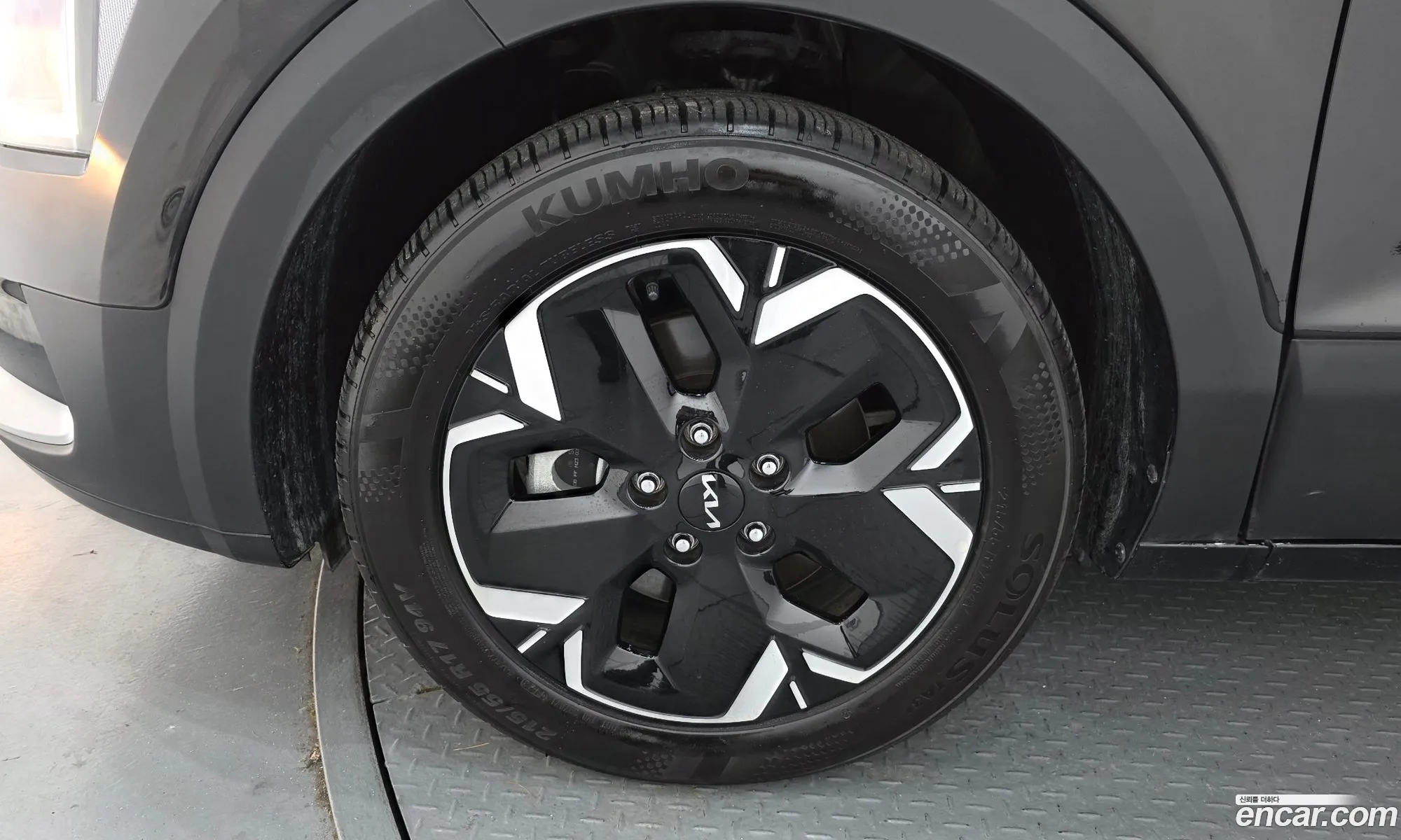Kia Niro EV 2023 KNACP811FRA055527 — 9